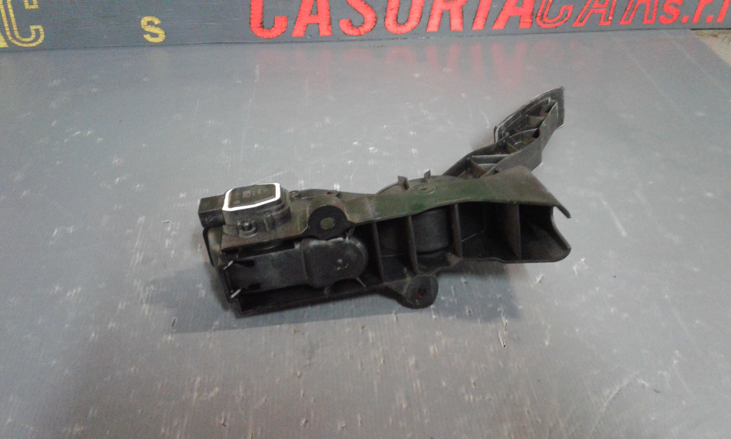 Pedale Acceleratore A1693000104 Usato