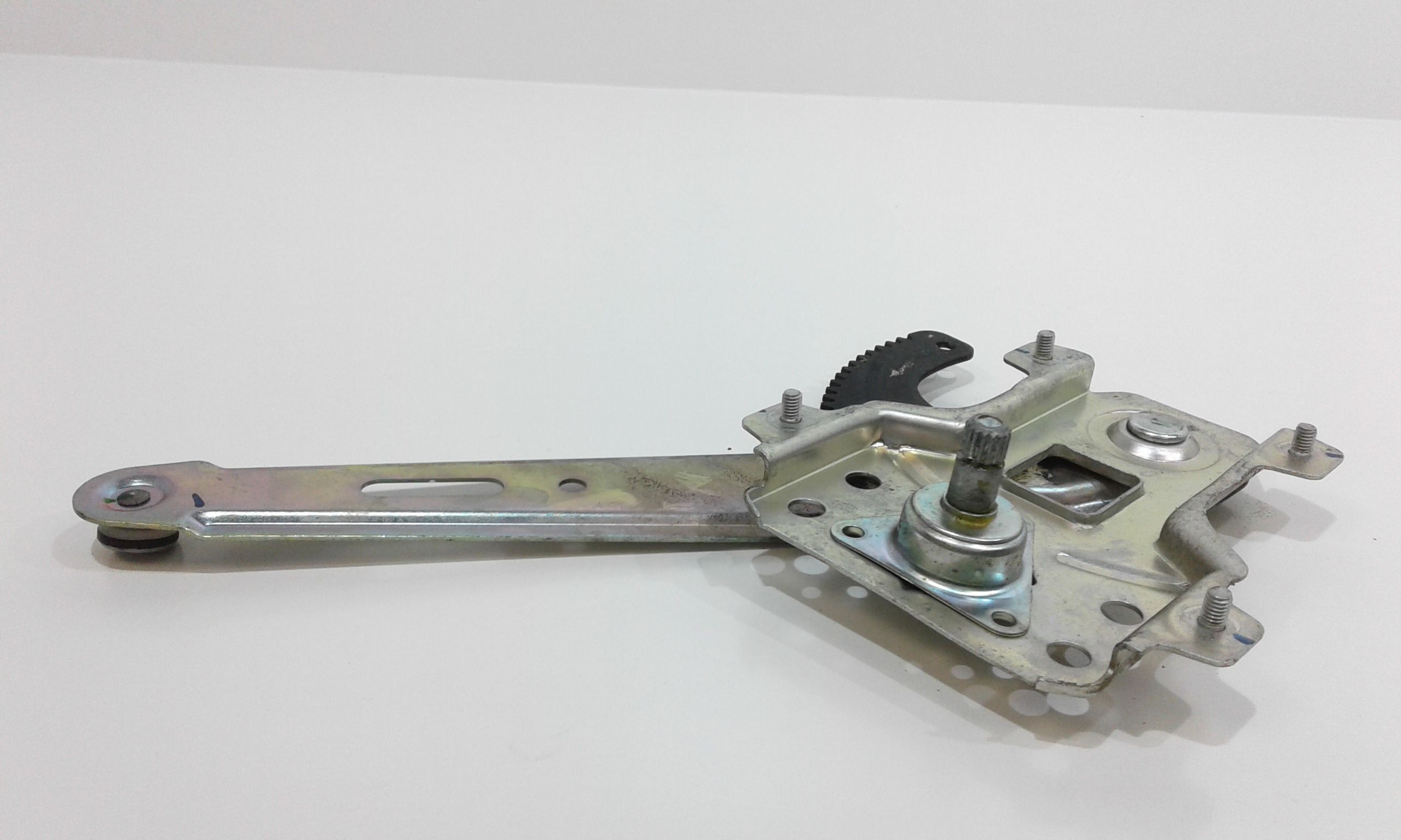 Alzacristallo Elettr. Porta Post. Sinistro 834030X010 Usato