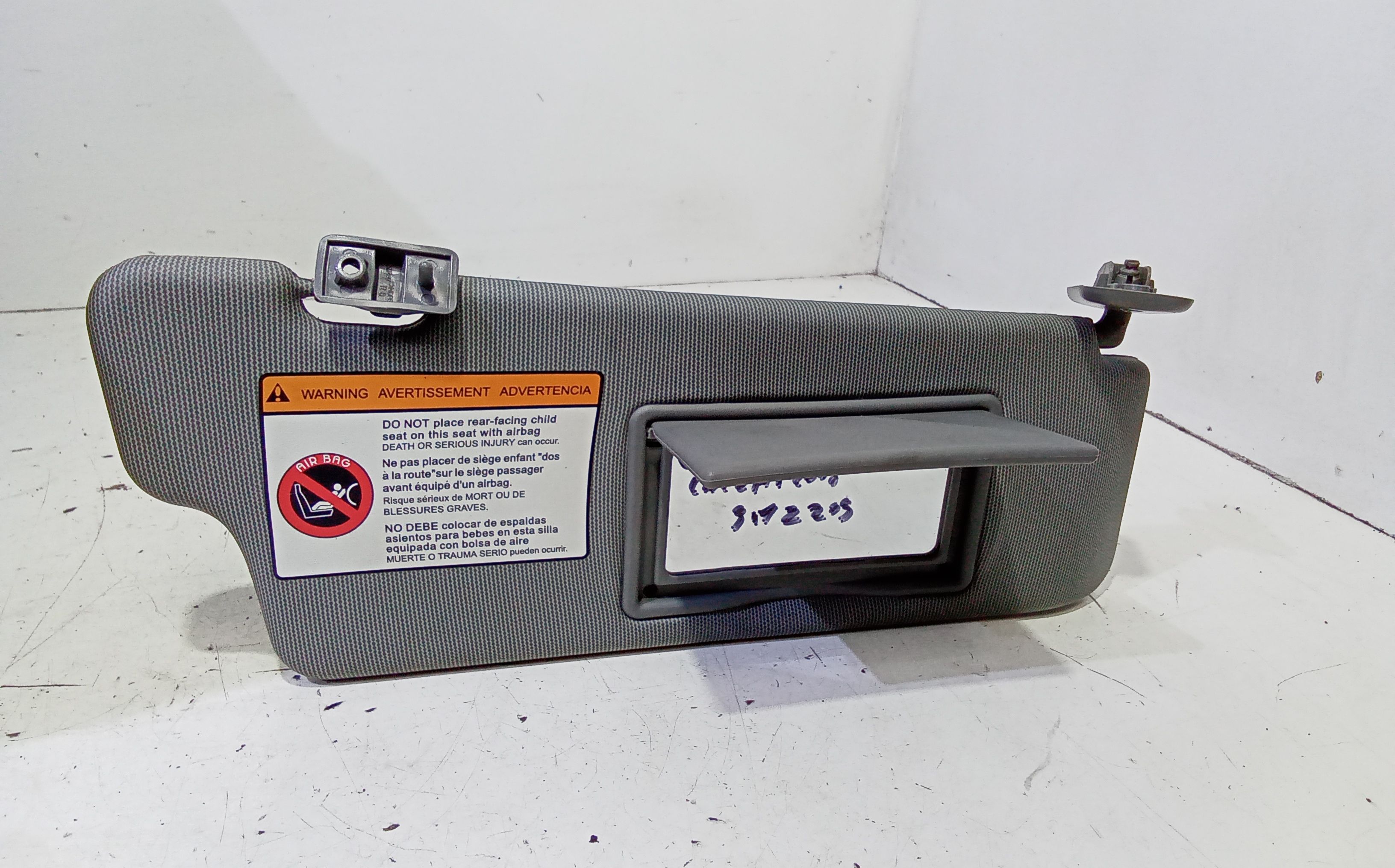 Aletta Parasole Parabrezza Destro 96428845 Usato