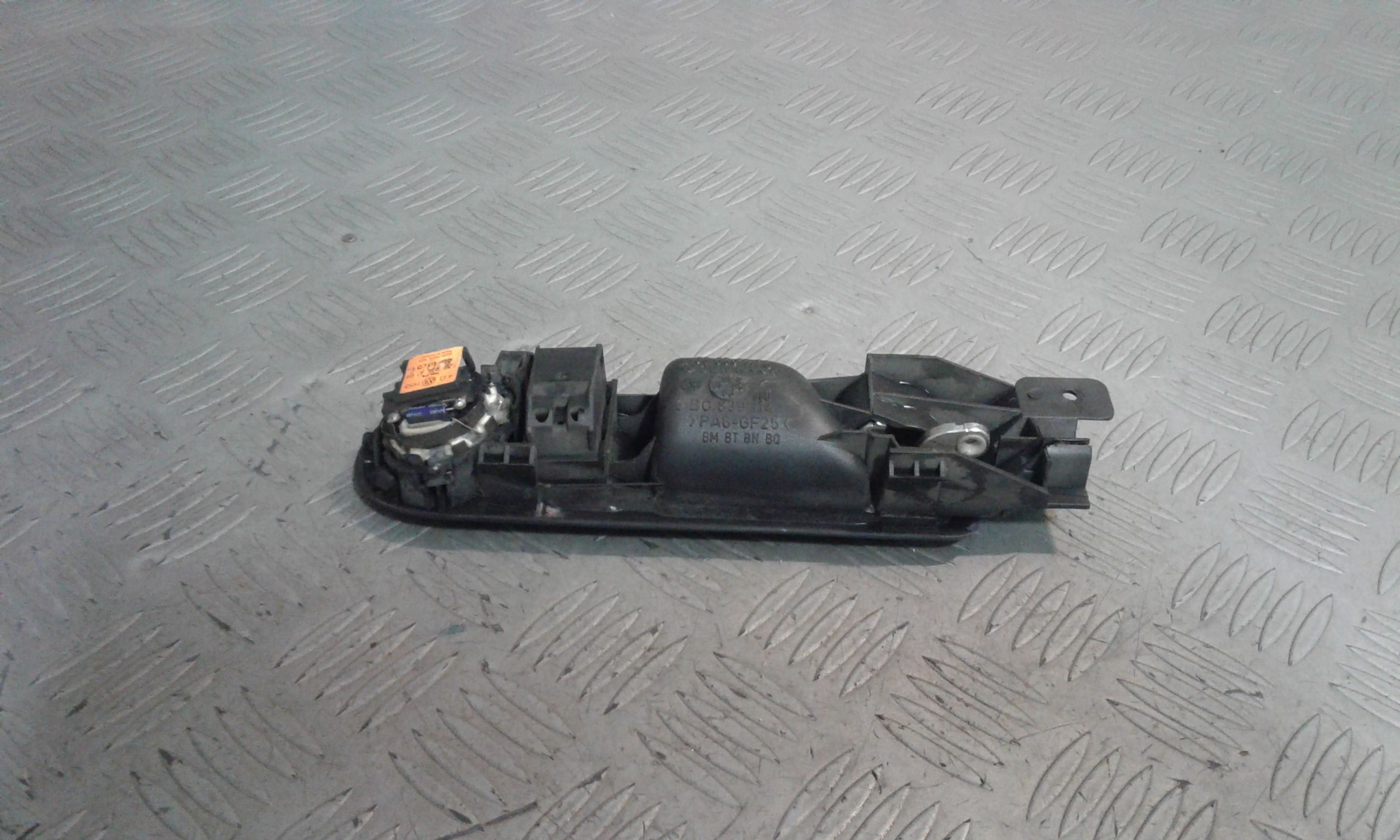 Maniglia Int. Apertura Porta Post. Destro Usato