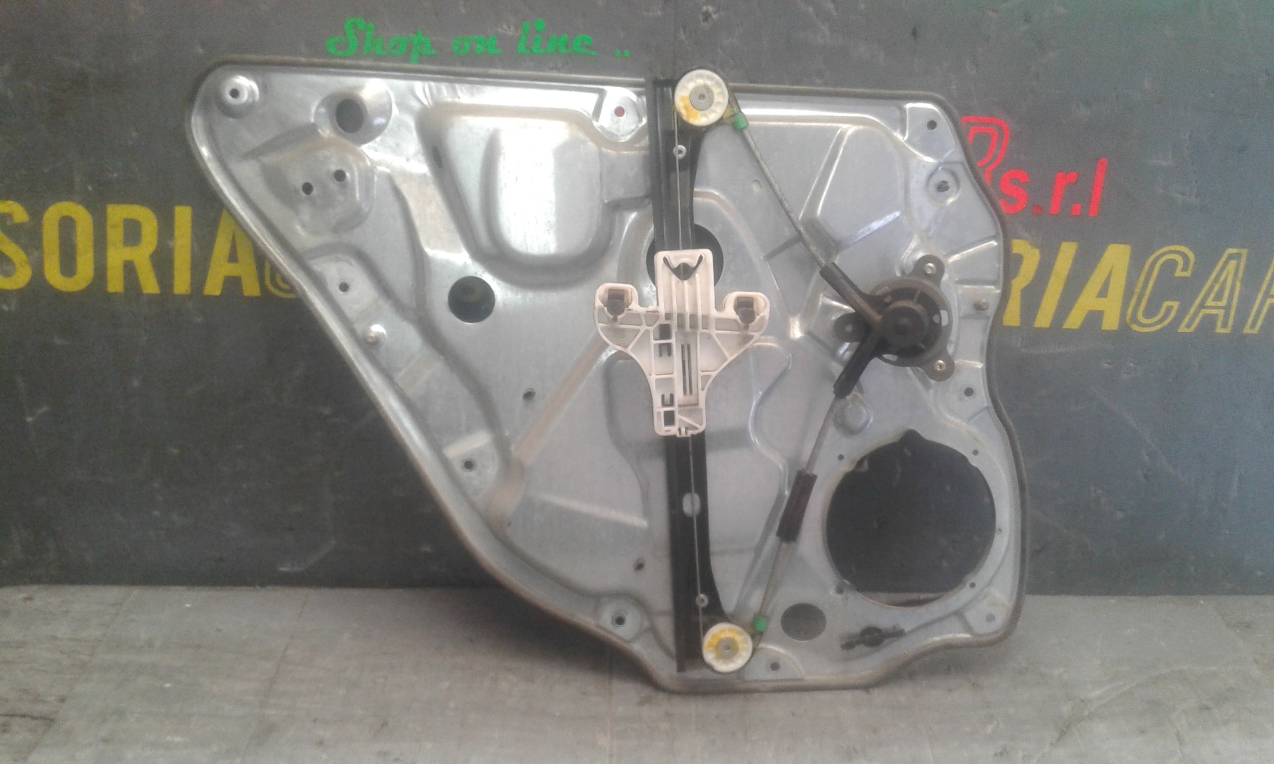 Alzacristallo Porta Post. Destro Usato