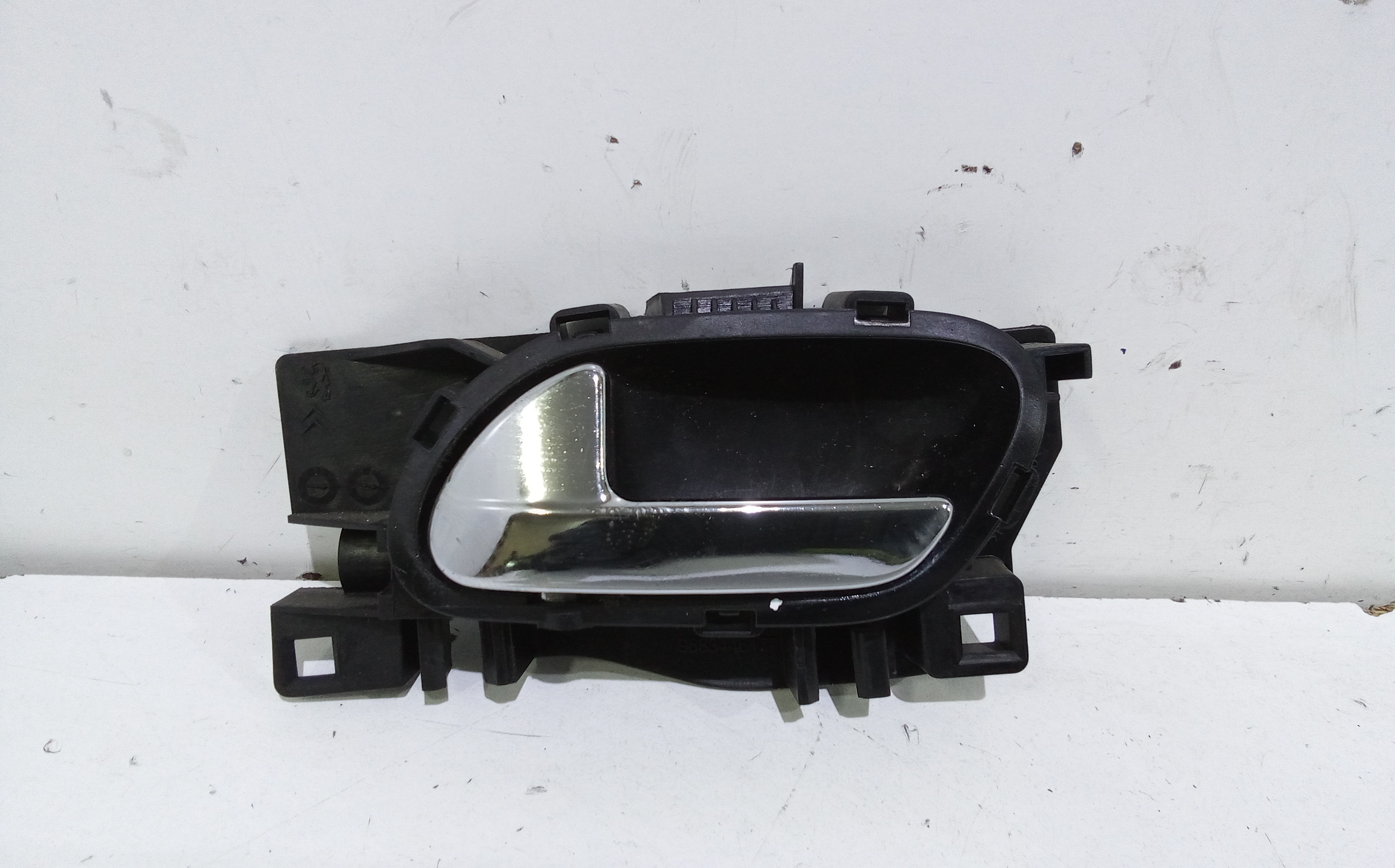 Maniglia Int. Apertura Porta Post. Sinistro 9143N2 Usato