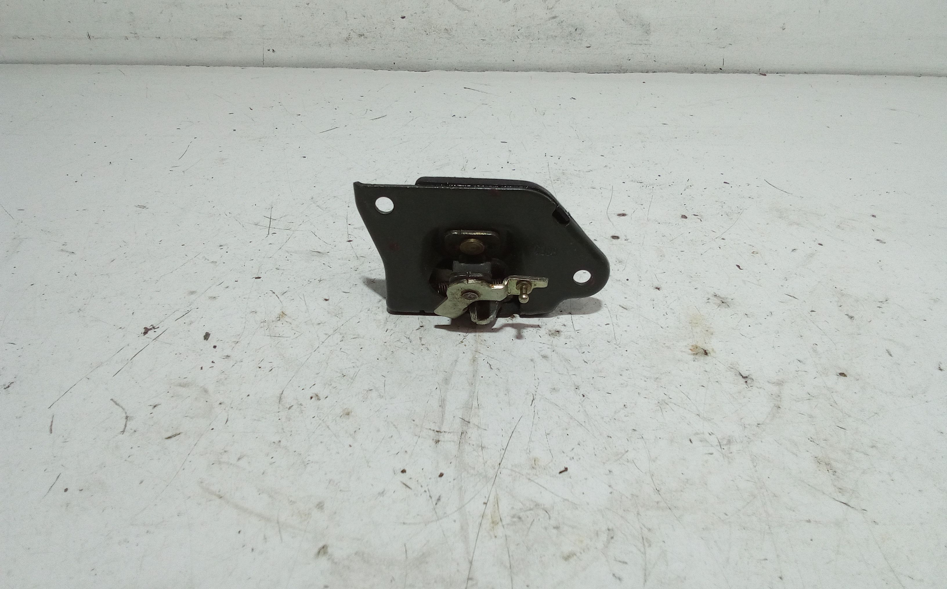 Serratura Cofano Post. Usato