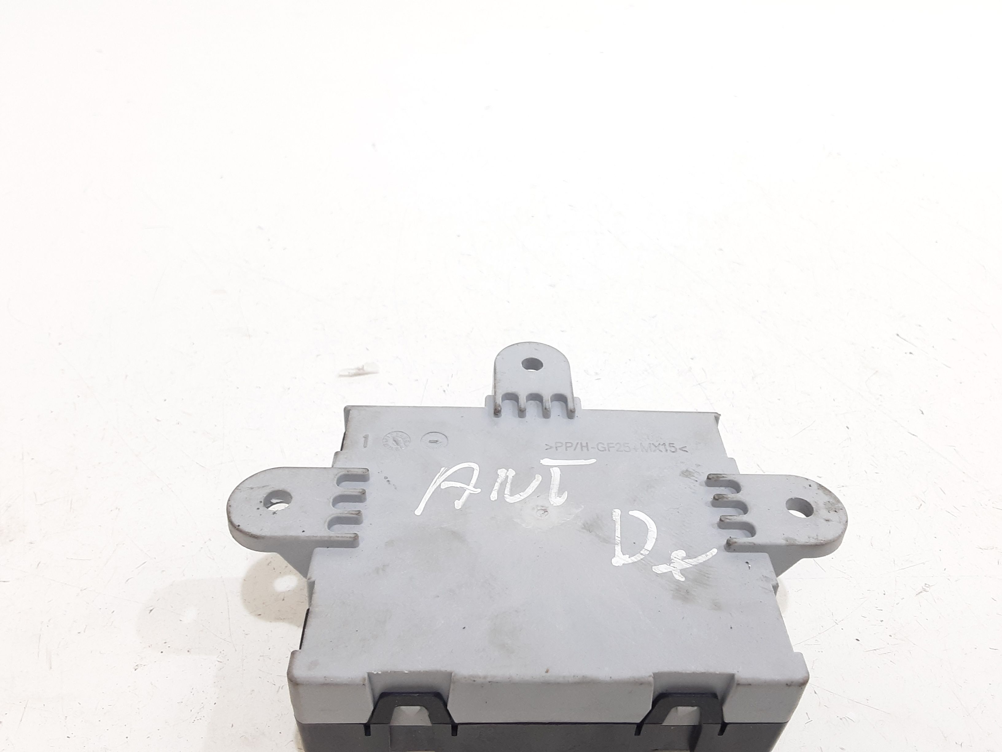 Centralina Chiusura C.zta Destro Usato