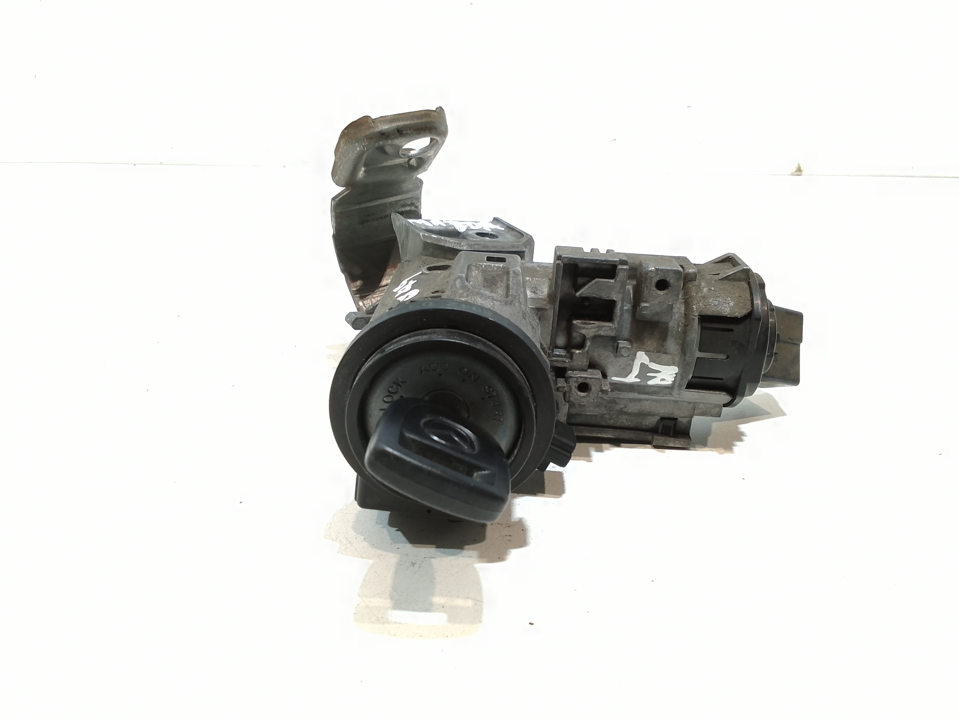 Commutatore Avviamento Con Cilindretti Serrature Usato