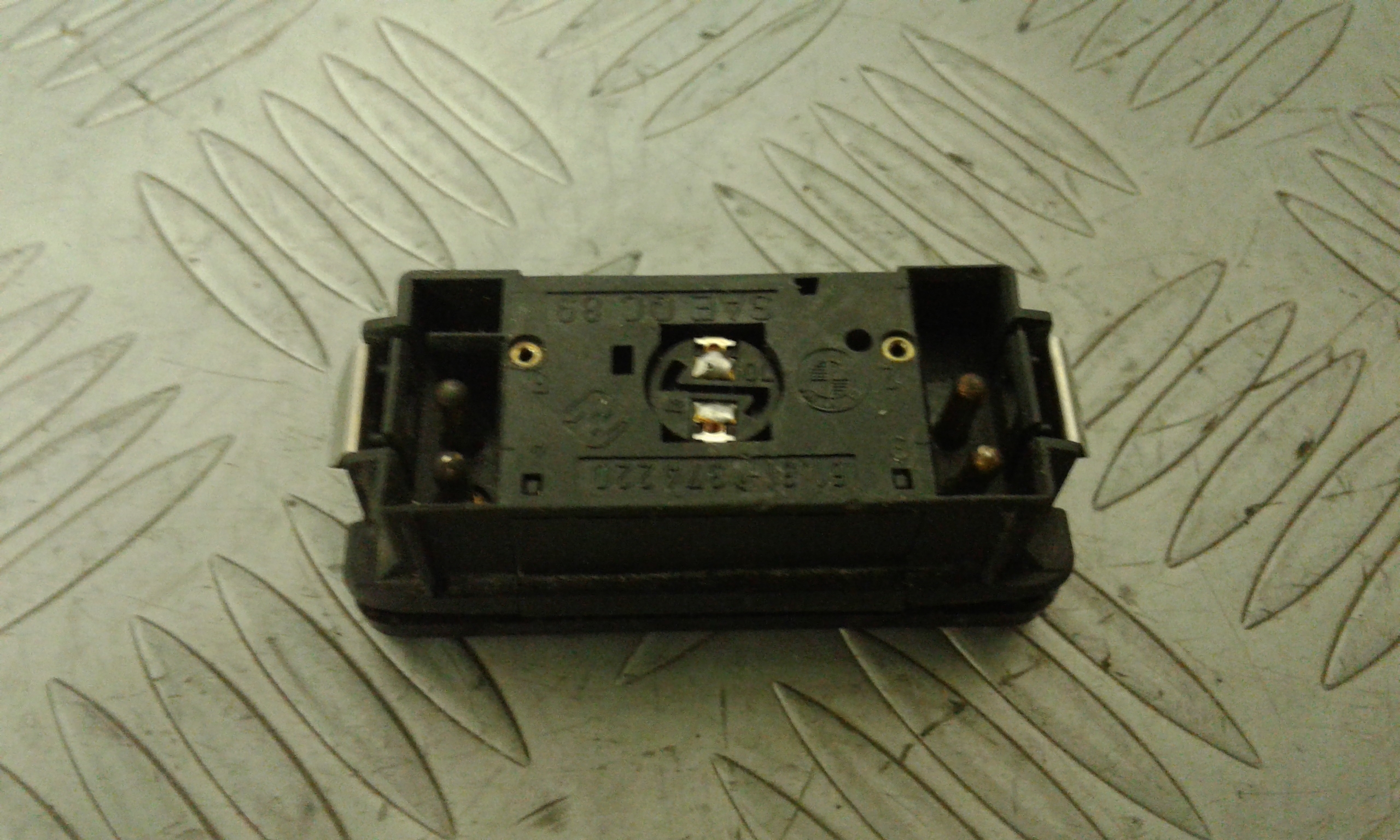 Interruttore Luci Emergenza Usato