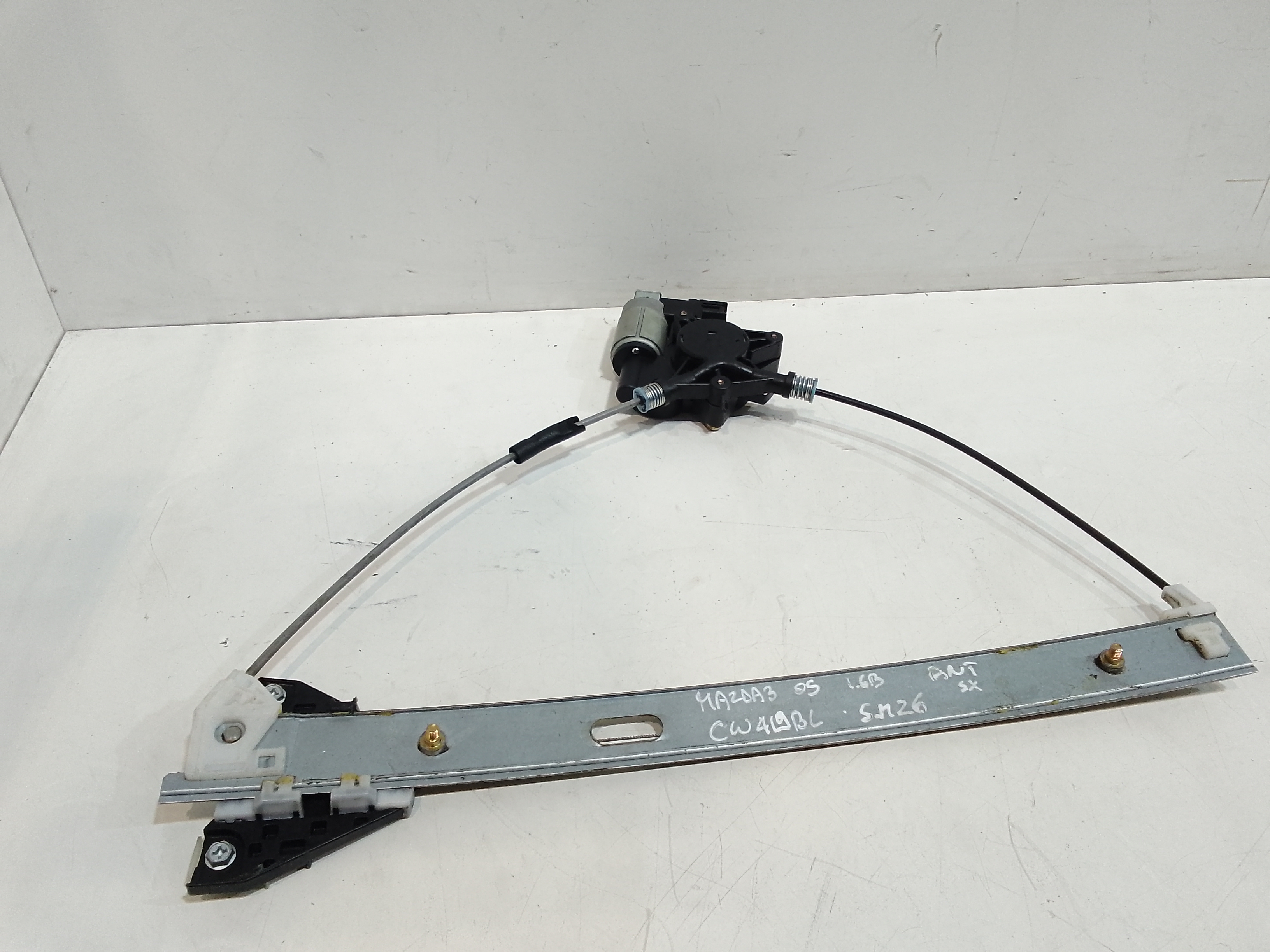 Alzacristallo Porta Ant. Sinistro BP4K59590A Usato