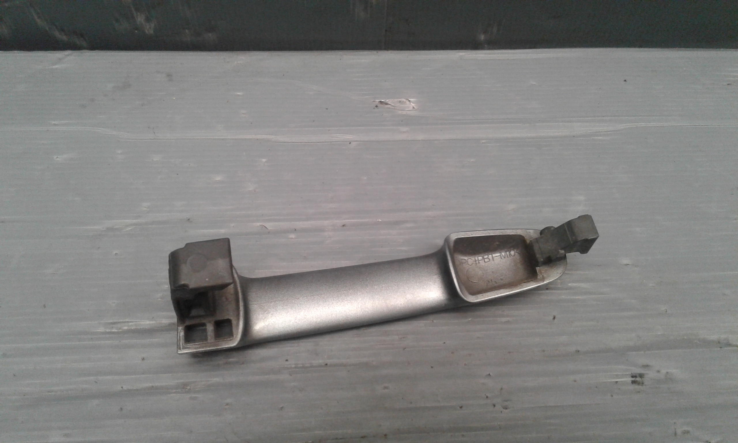 Maniglia Porta Post. Sinistro 6921112220A0 Usato