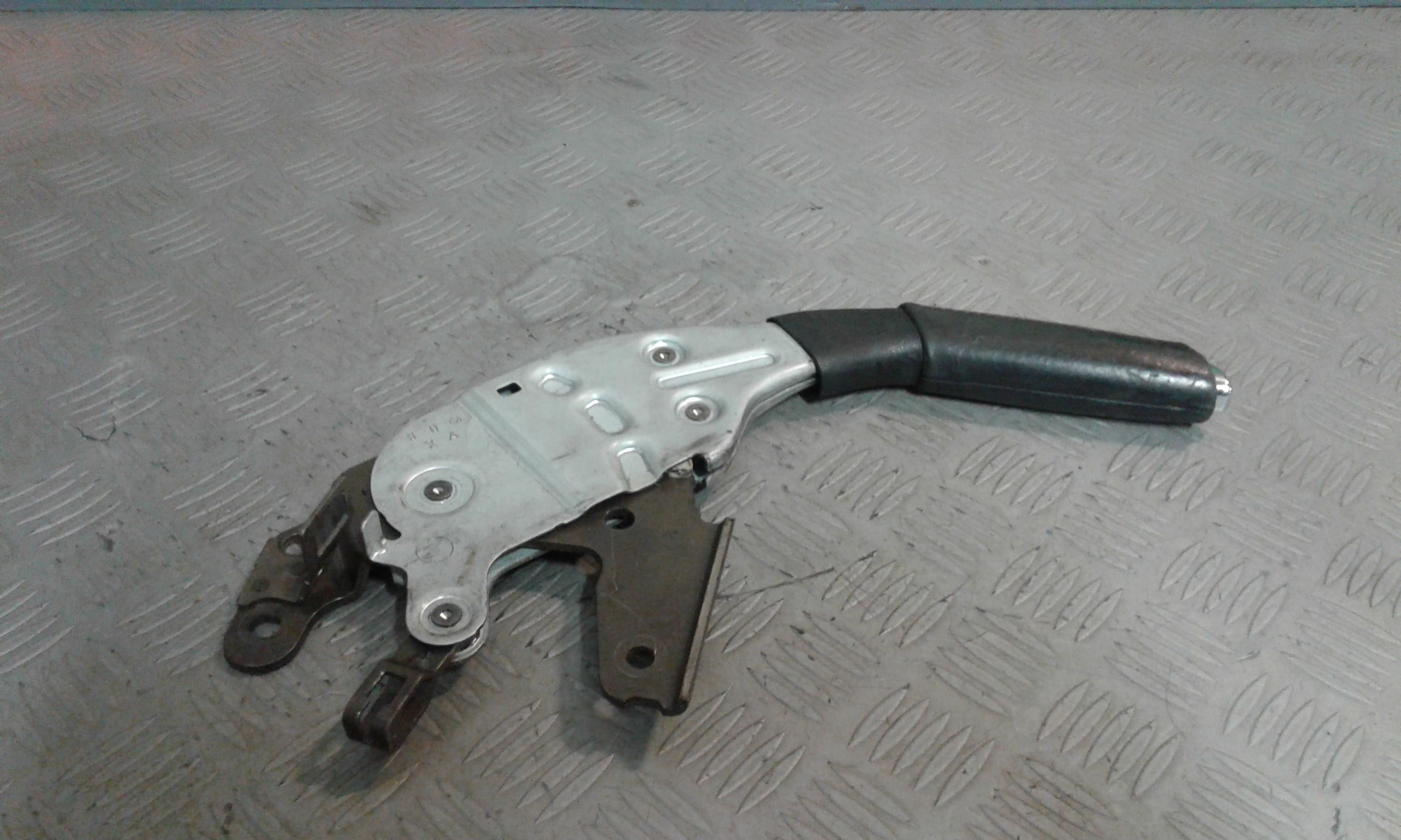 Leva Freno Stazionamento A1694200084 Usato