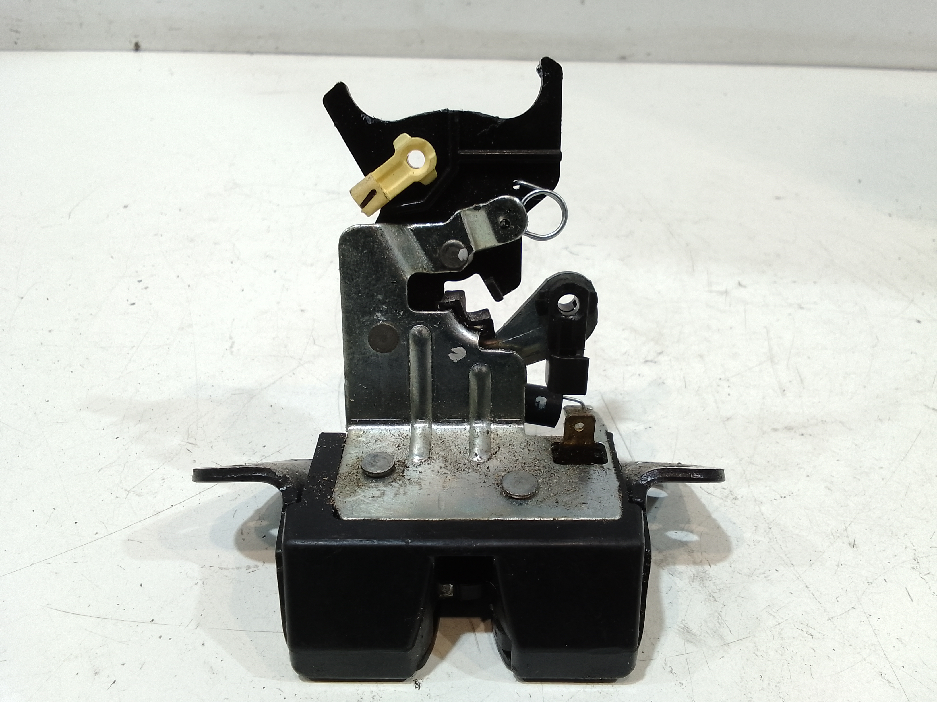 Serratura Cofano Post. Usato