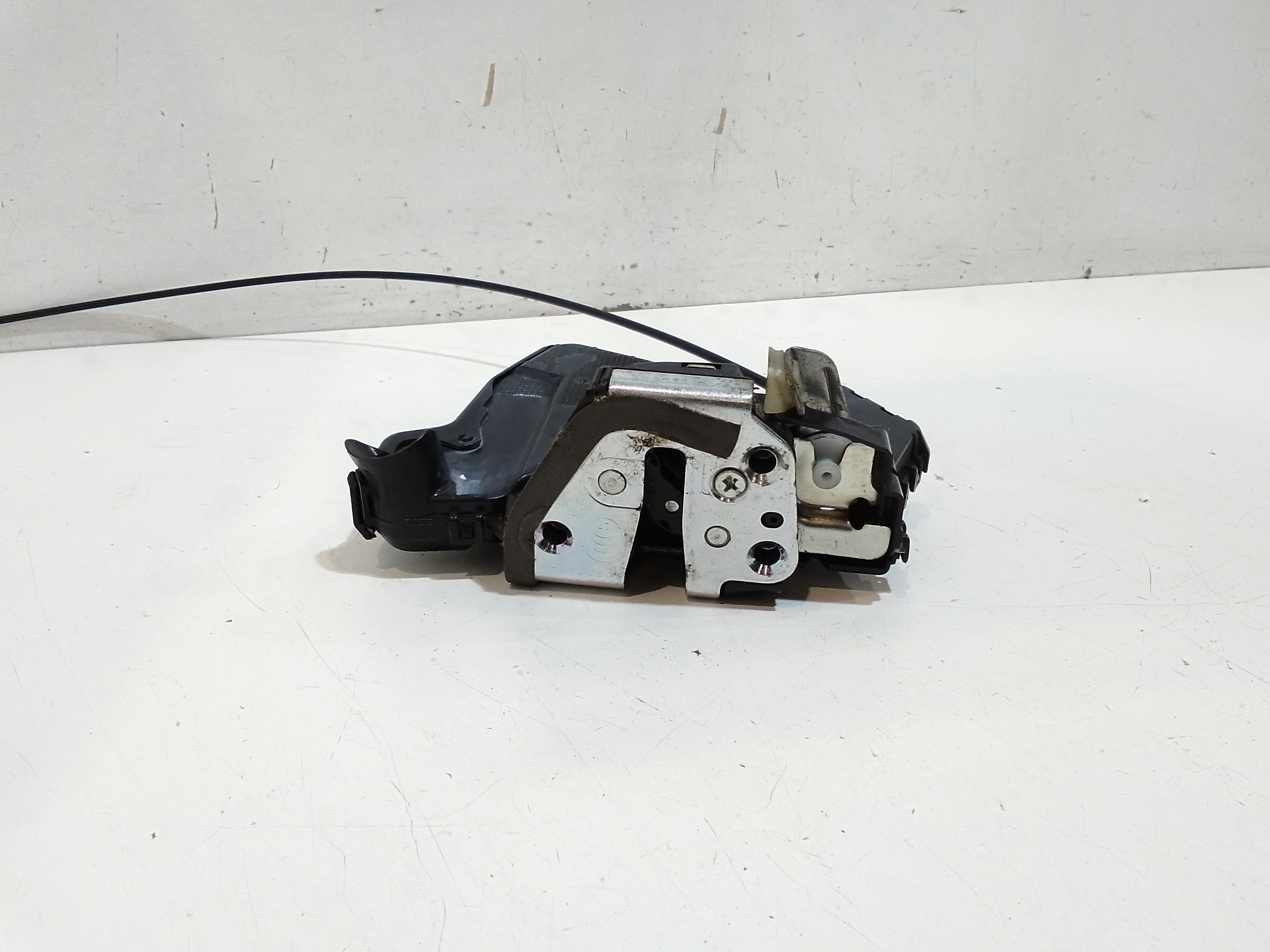 Serratura Porta Ant. Destro 6903012490 Usato