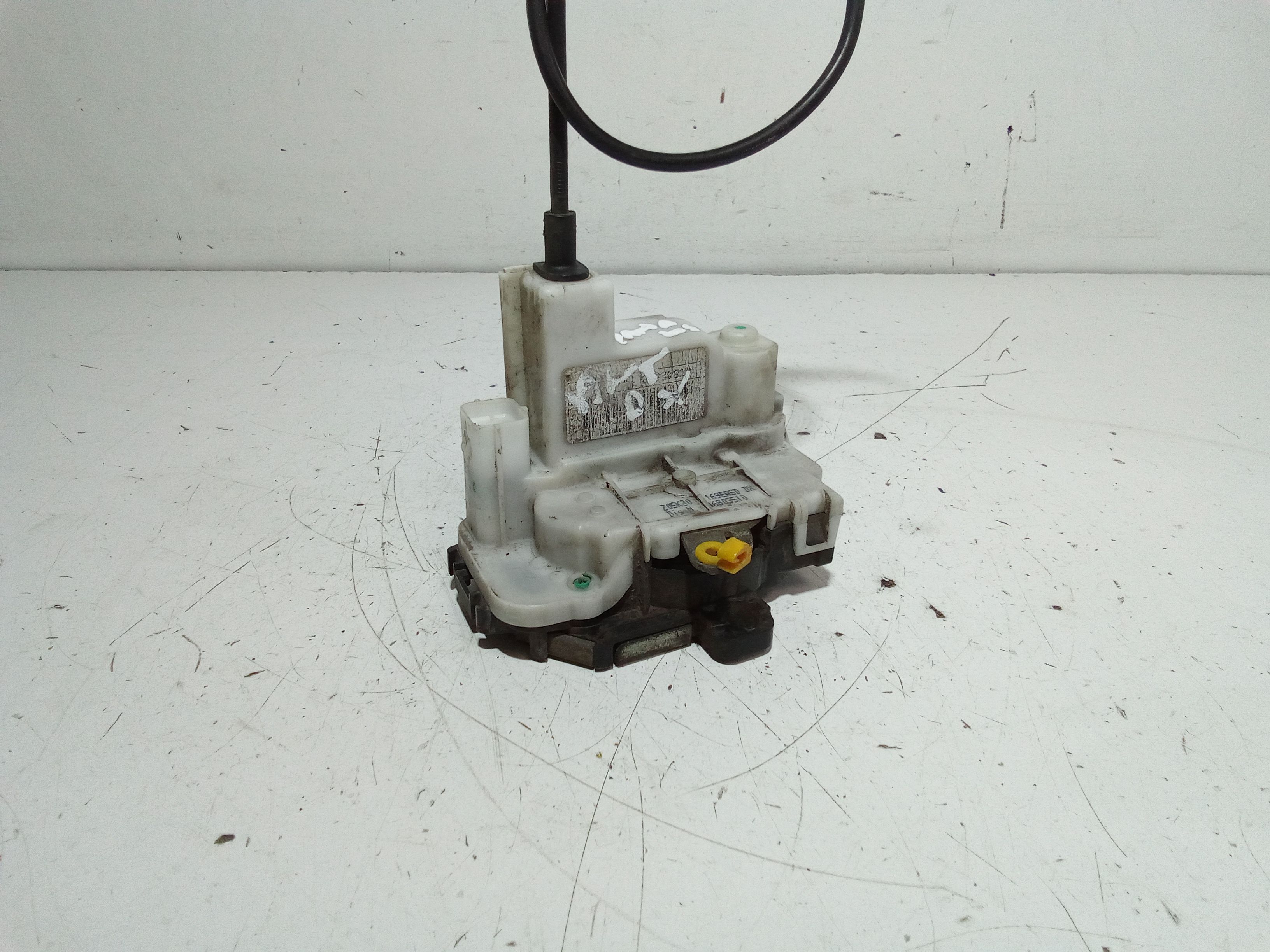 Serratura Porta Ant. Destro 51917876 Usato