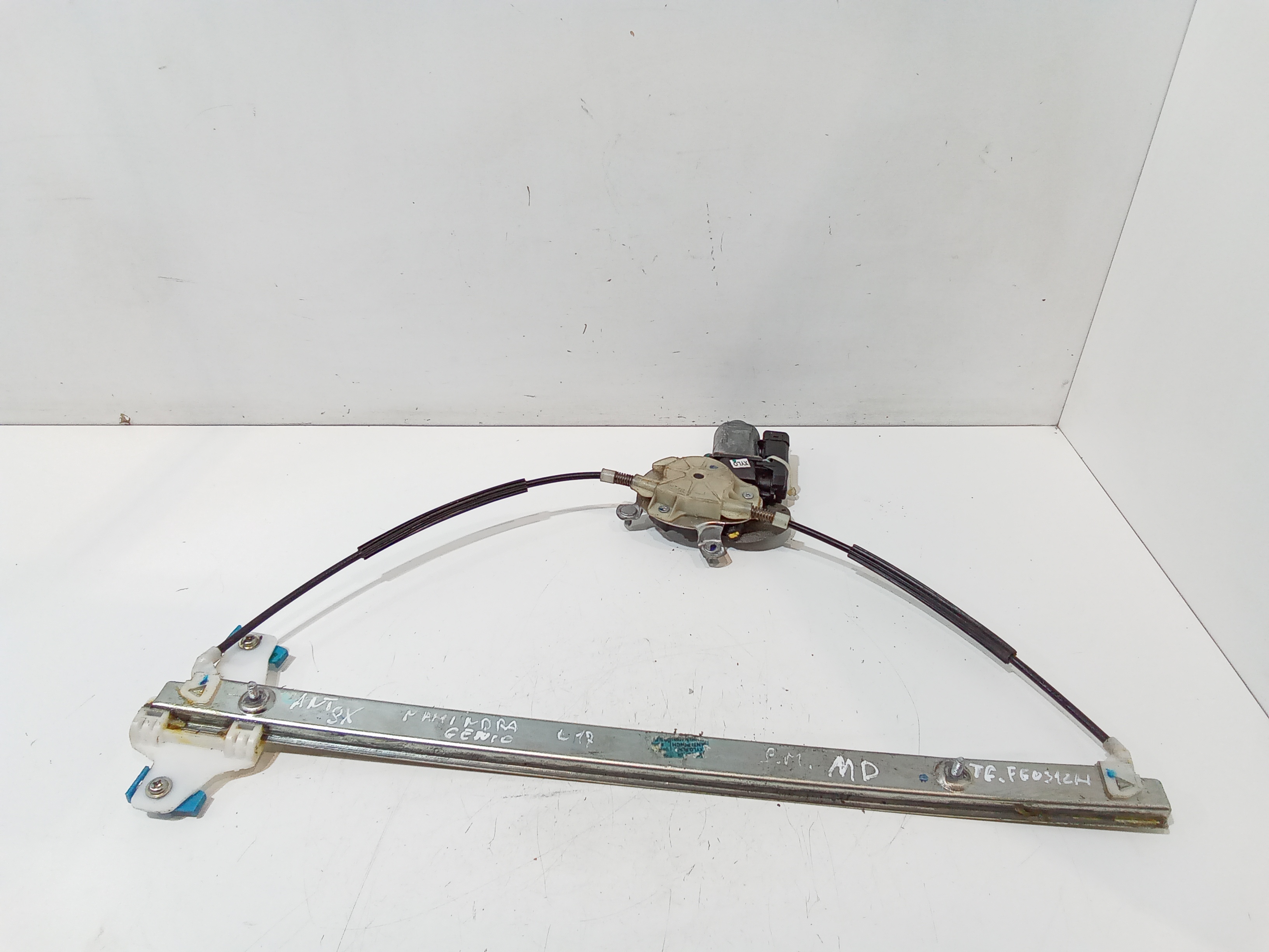 Alzacristallo Porta Ant. Sinistro Usato