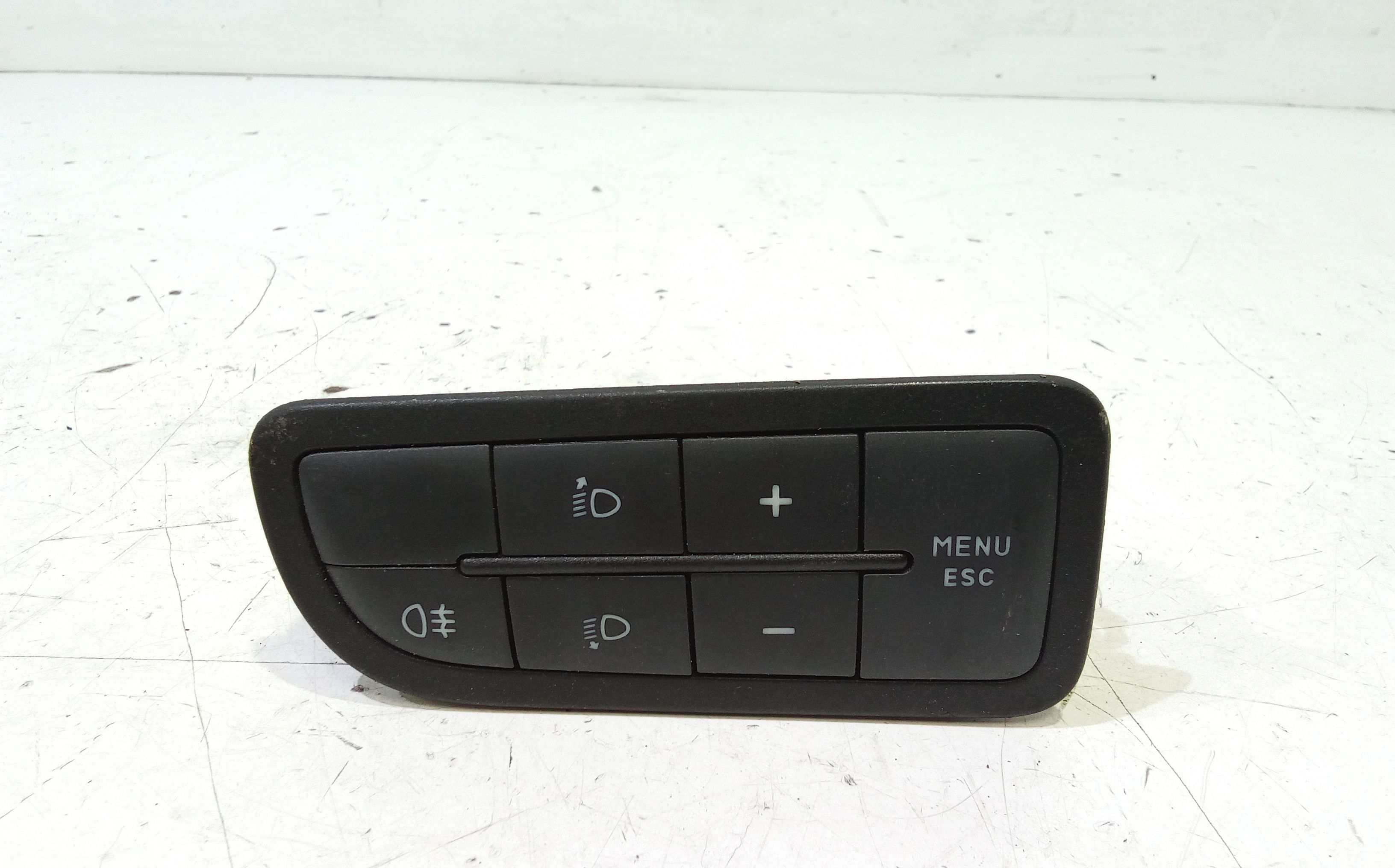 Interruttore Blocco Comando Luci 735604108 Usato