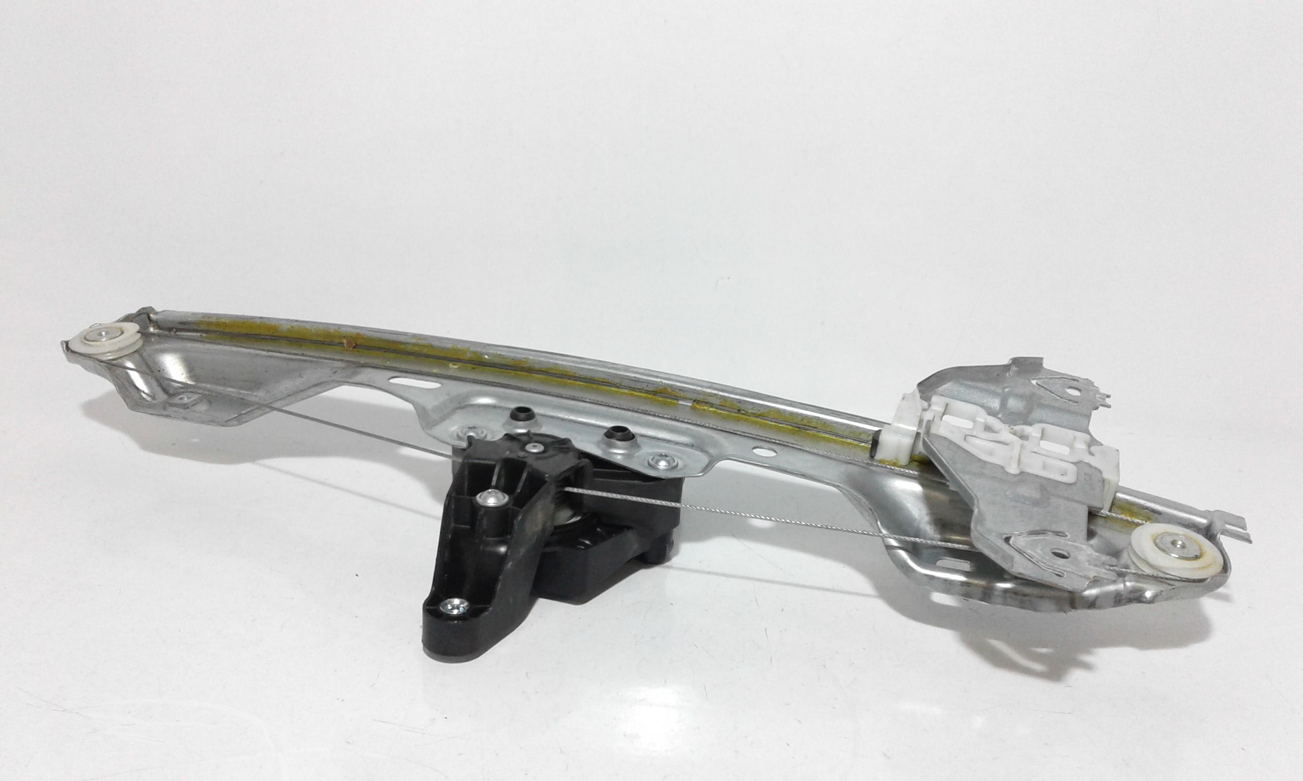 Alzacristallo Elettr. Porta Ant. Sinistro 807014EA0A Usato