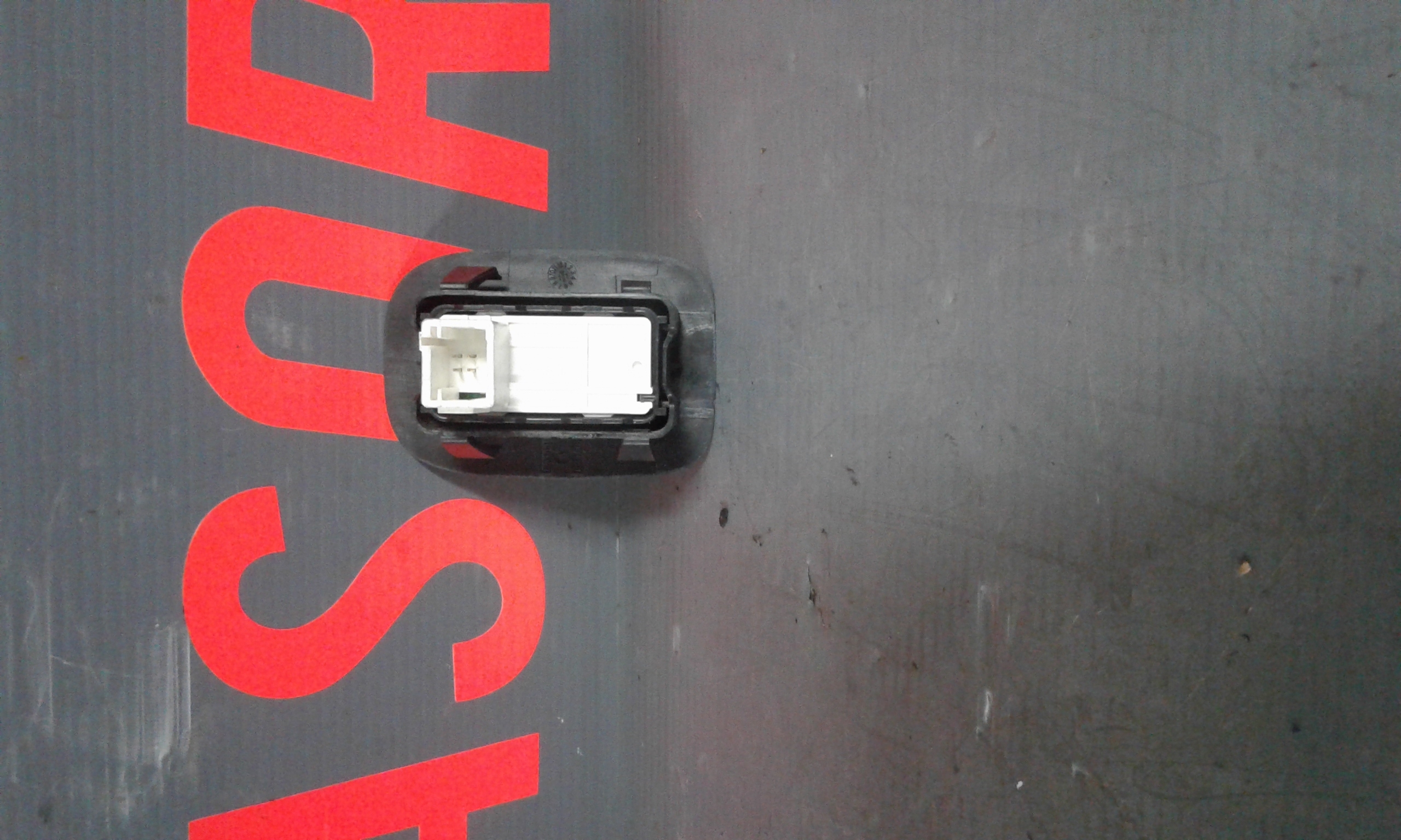 Interruttore Alzacristalli Porta Post. Sinistro Usato