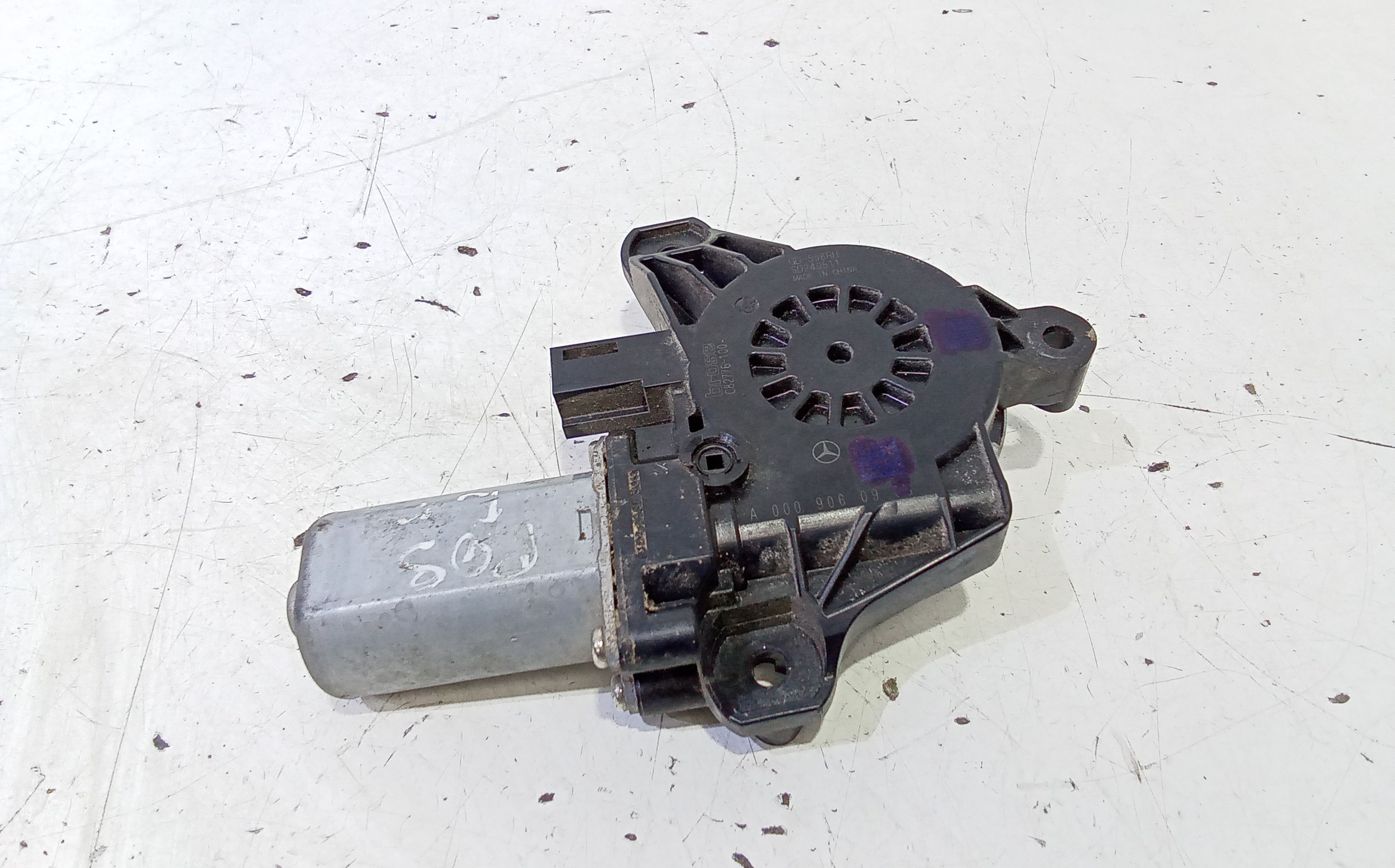 Motorino Alzacristallo Porta Post. Destro A0009060908 Usato