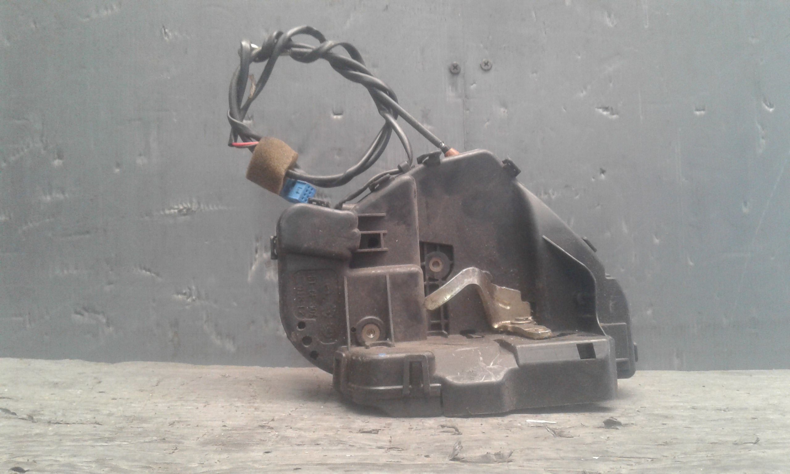 Serratura Porta Post. Sinistro A2037300135 Usato