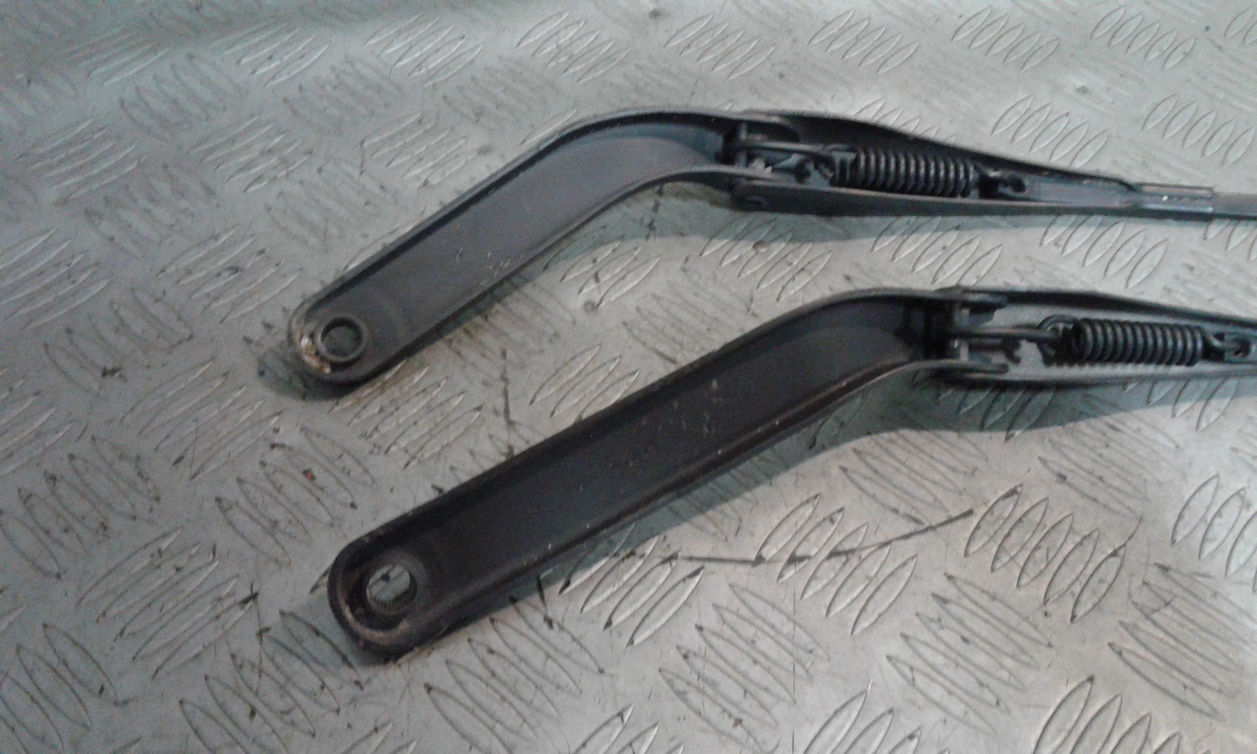 Braccio Tergiparabrezza Usato