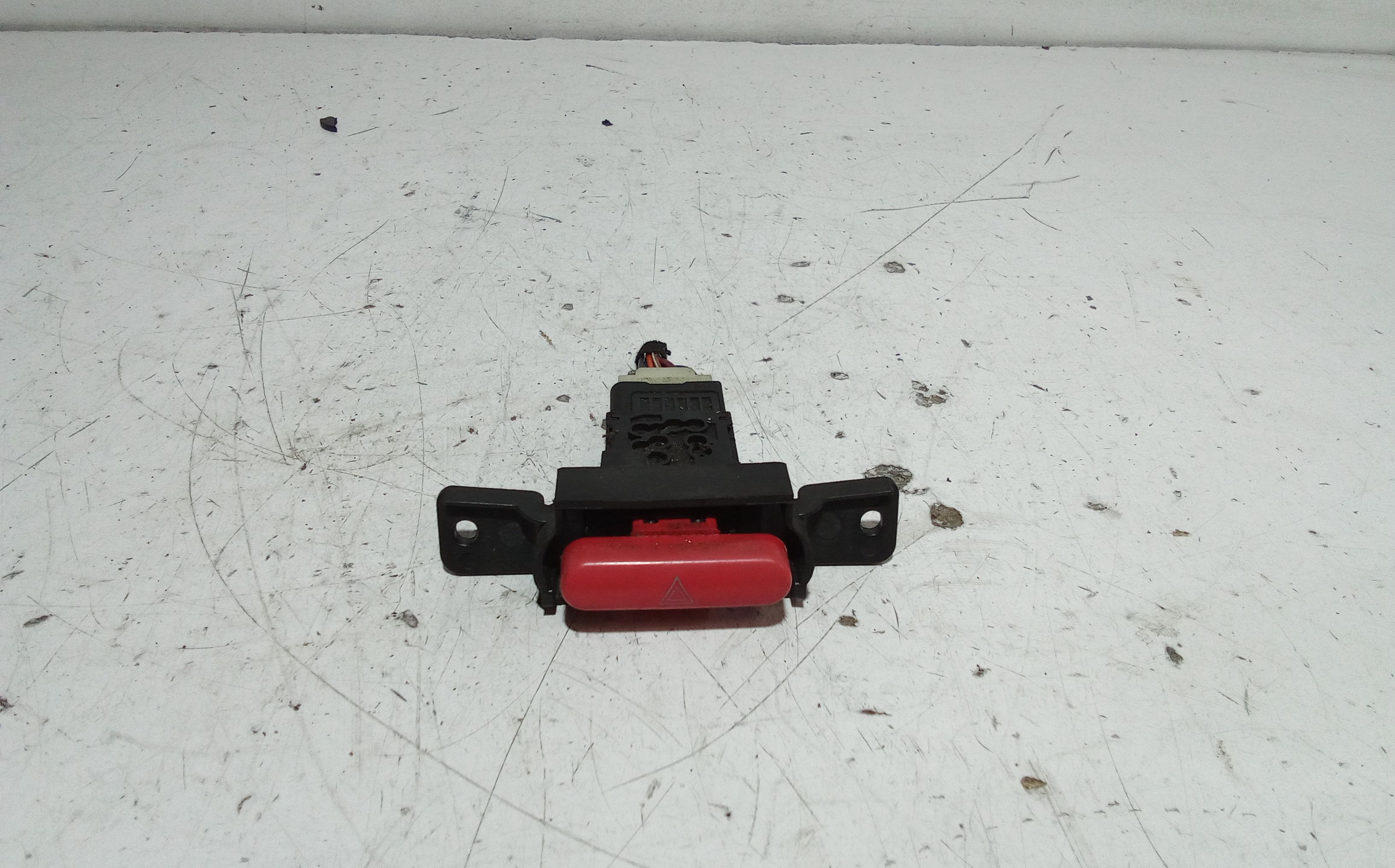 Interruttore Luci Emergenza 742010043 Usato