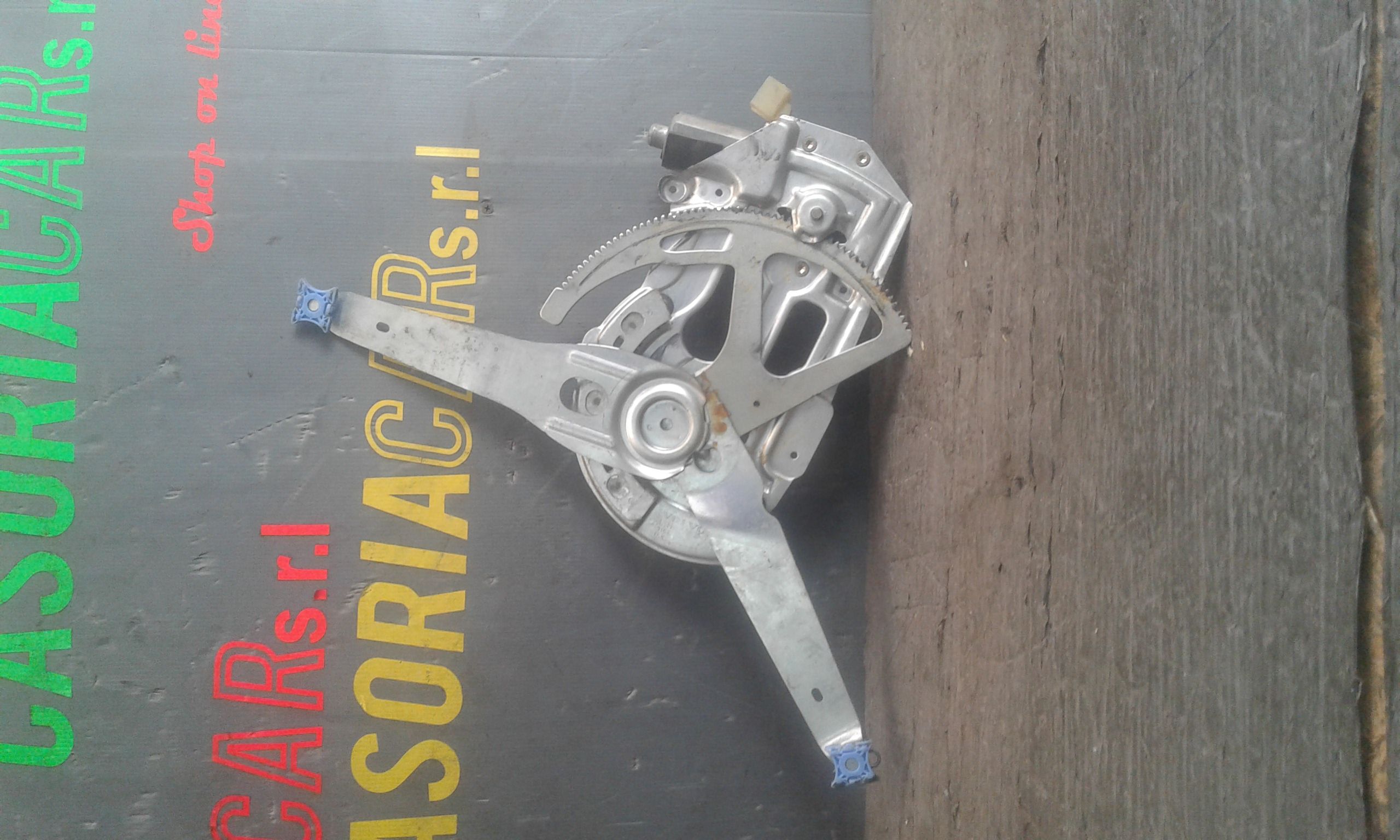 Alzacristallo Porta Ant. Sinistro Usato