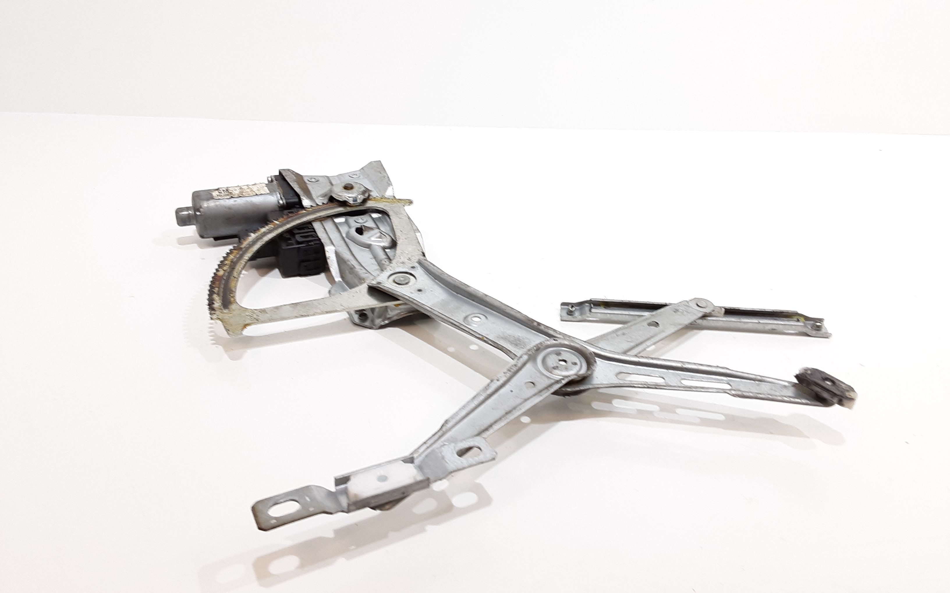 Alzacristallo Porta Ant. Sinistro Usato