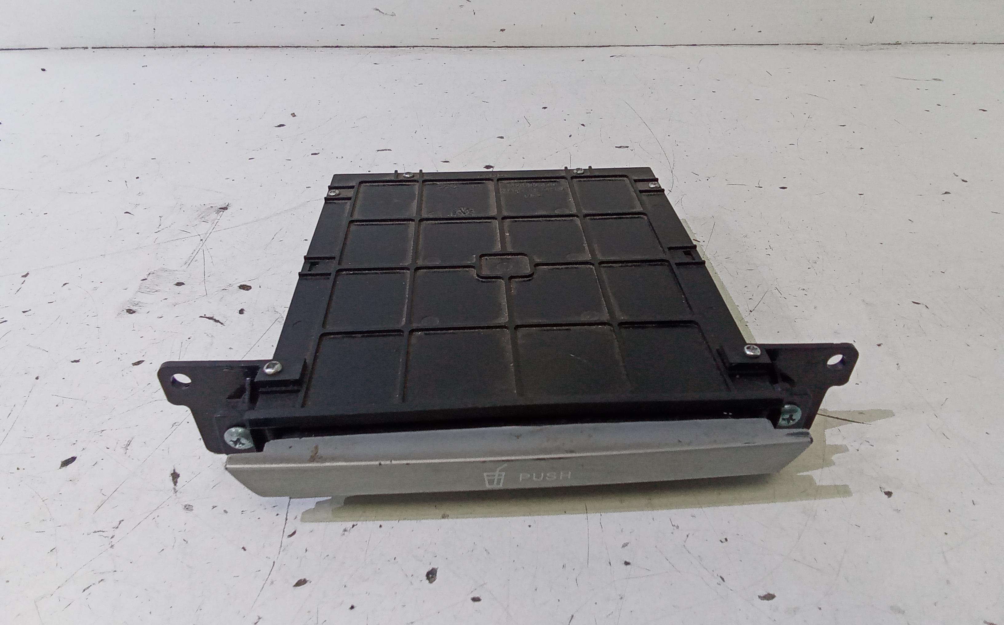 Portabicchiere Ant. Usato