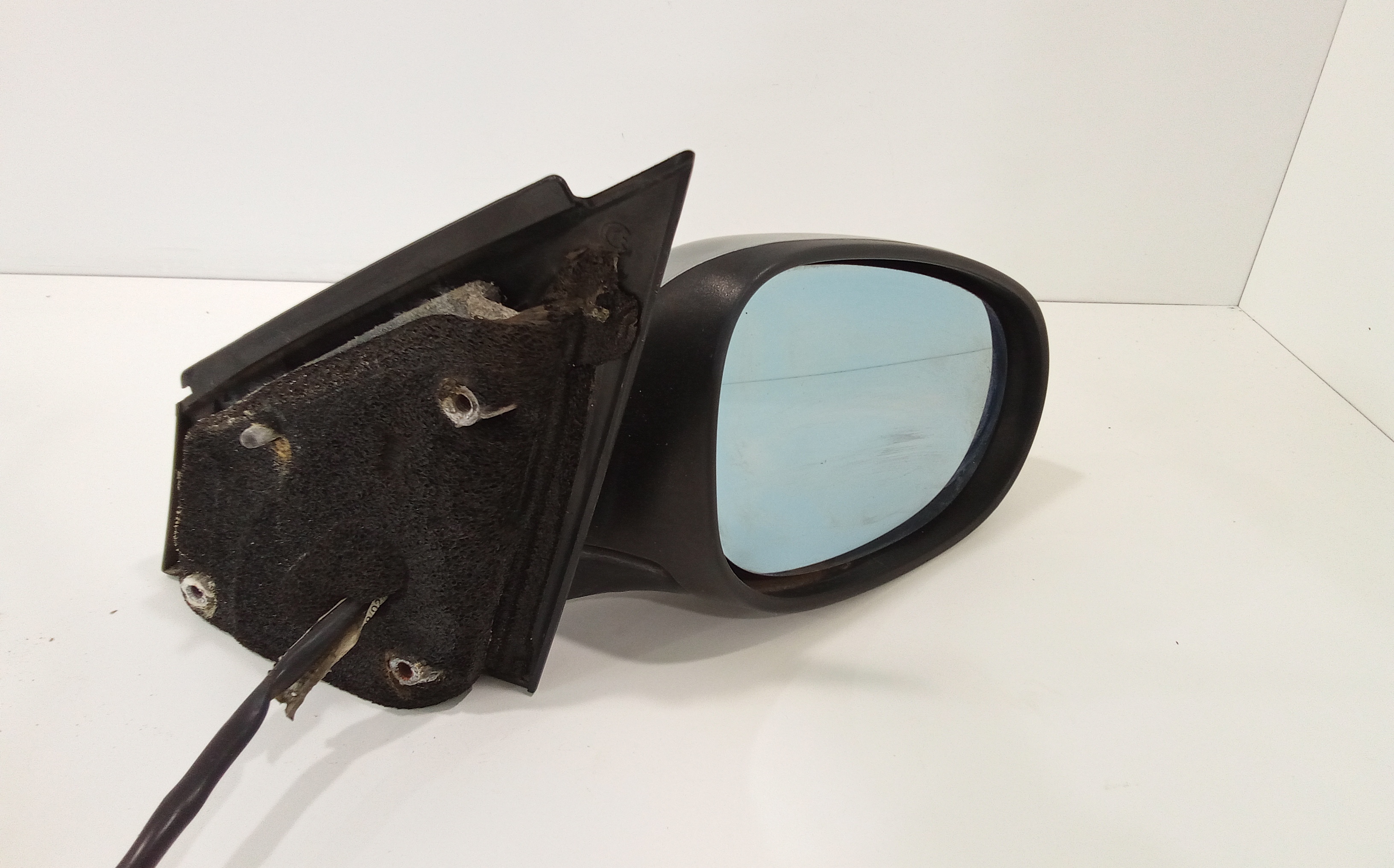 Retrovisore Est. Destro Usato