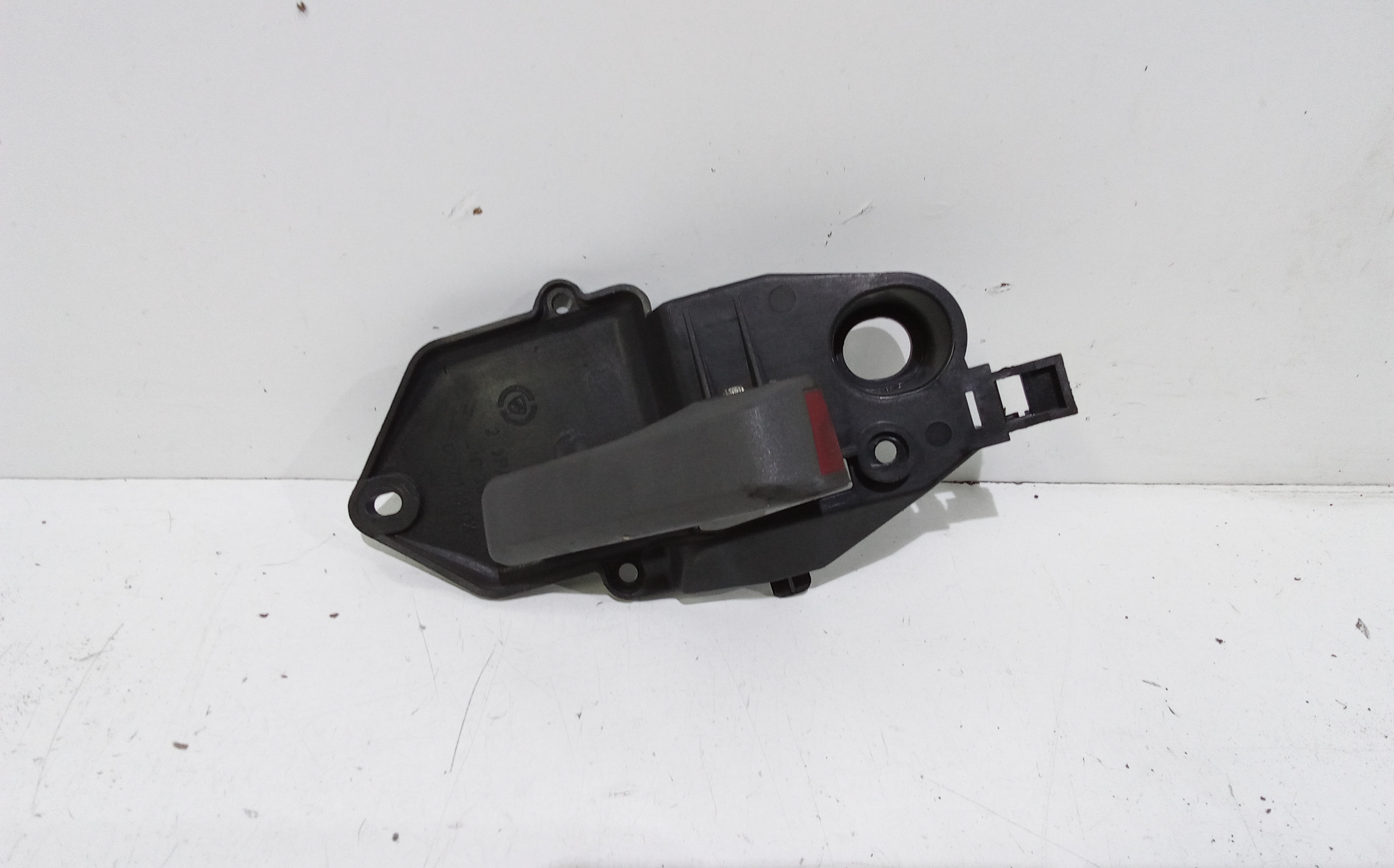 Maniglia Int. Apertura Porta Ant. Destro Usato