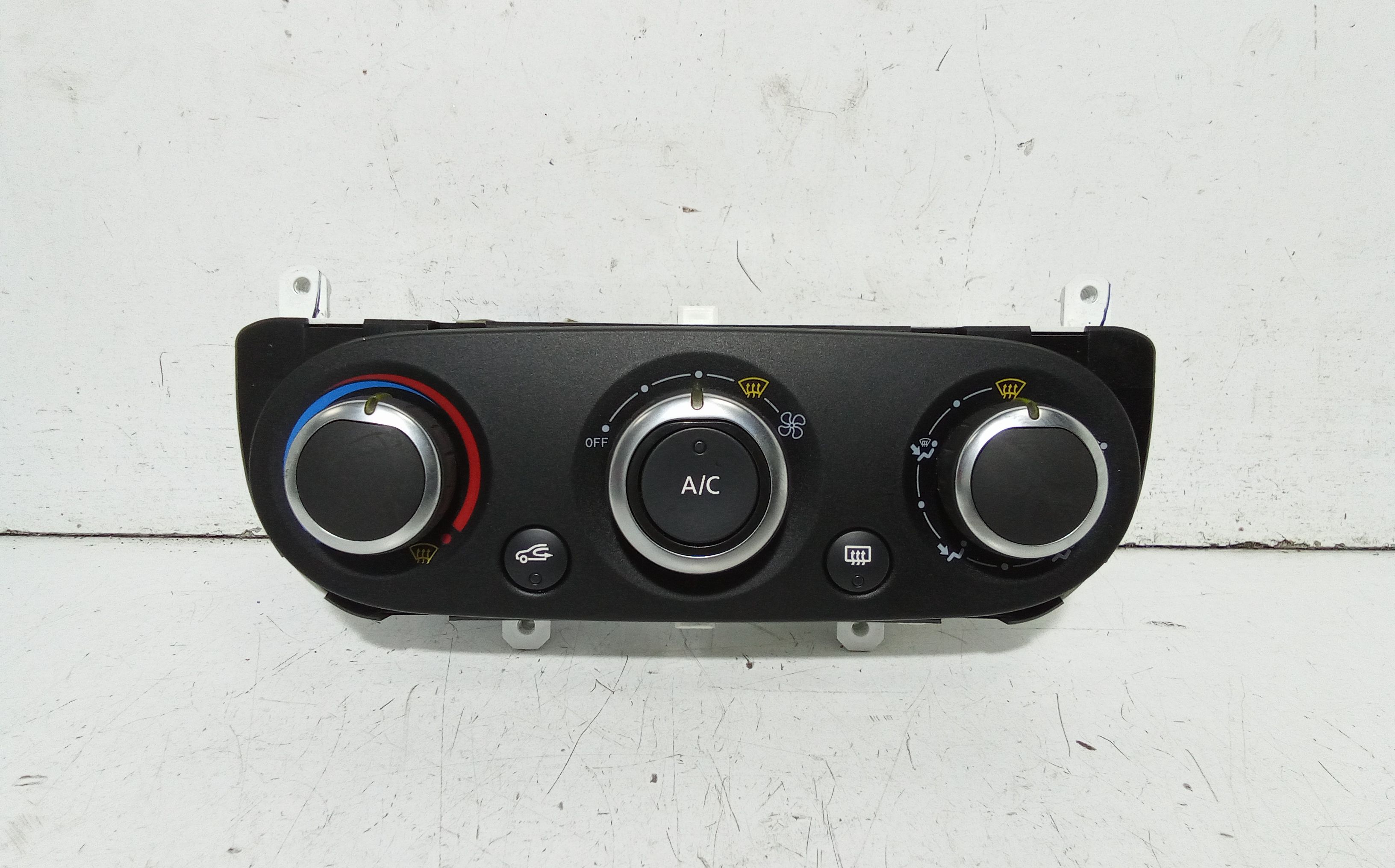 Blocco Comando Climatizzazione 275105430R Usato