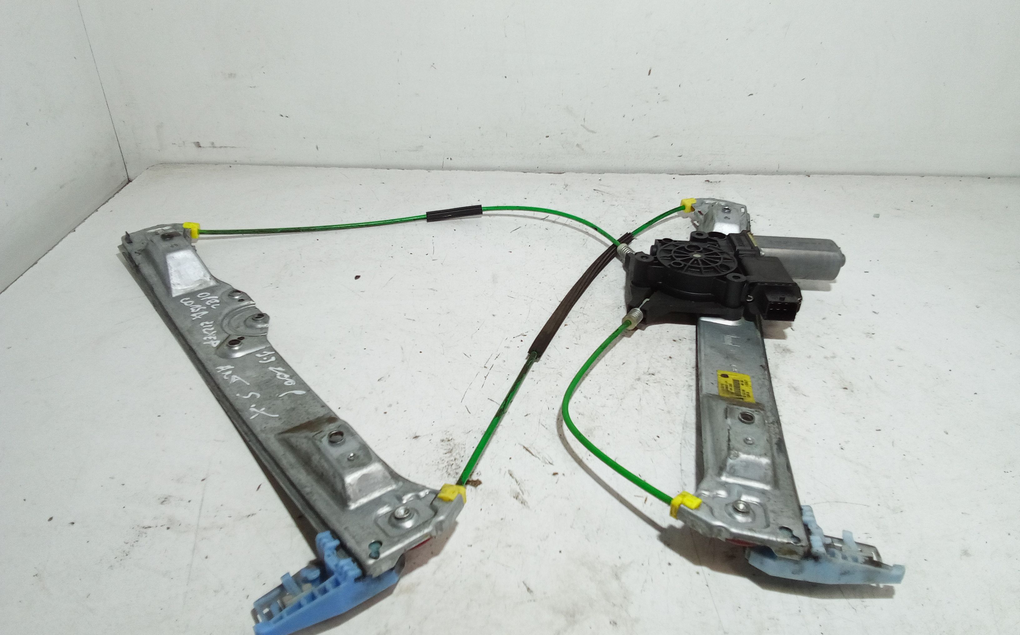 Alzacristallo Porta Ant. Sinistro 13314154 Usato