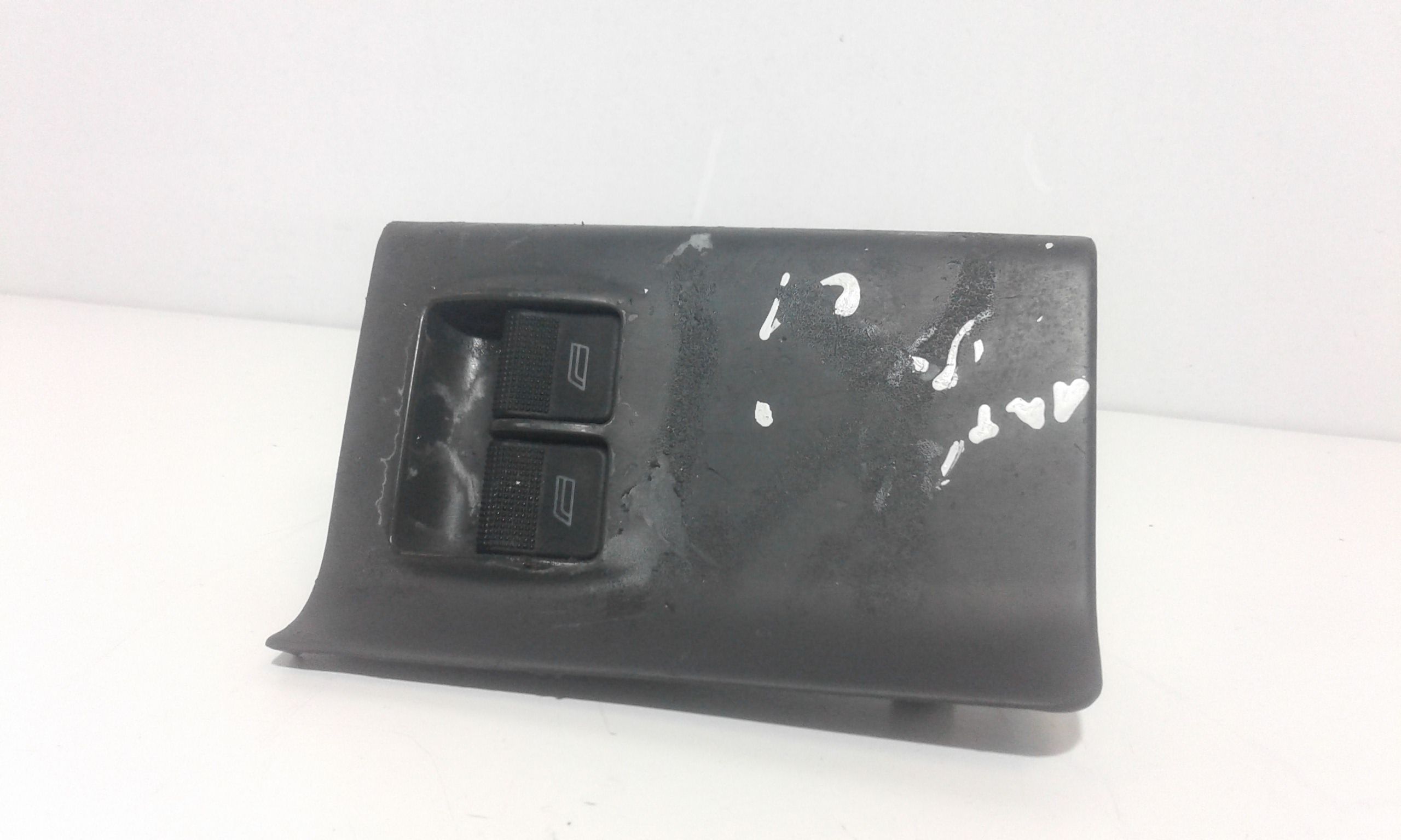 Interruttore Alzacristalli Porta Ant. Sinistro Usato