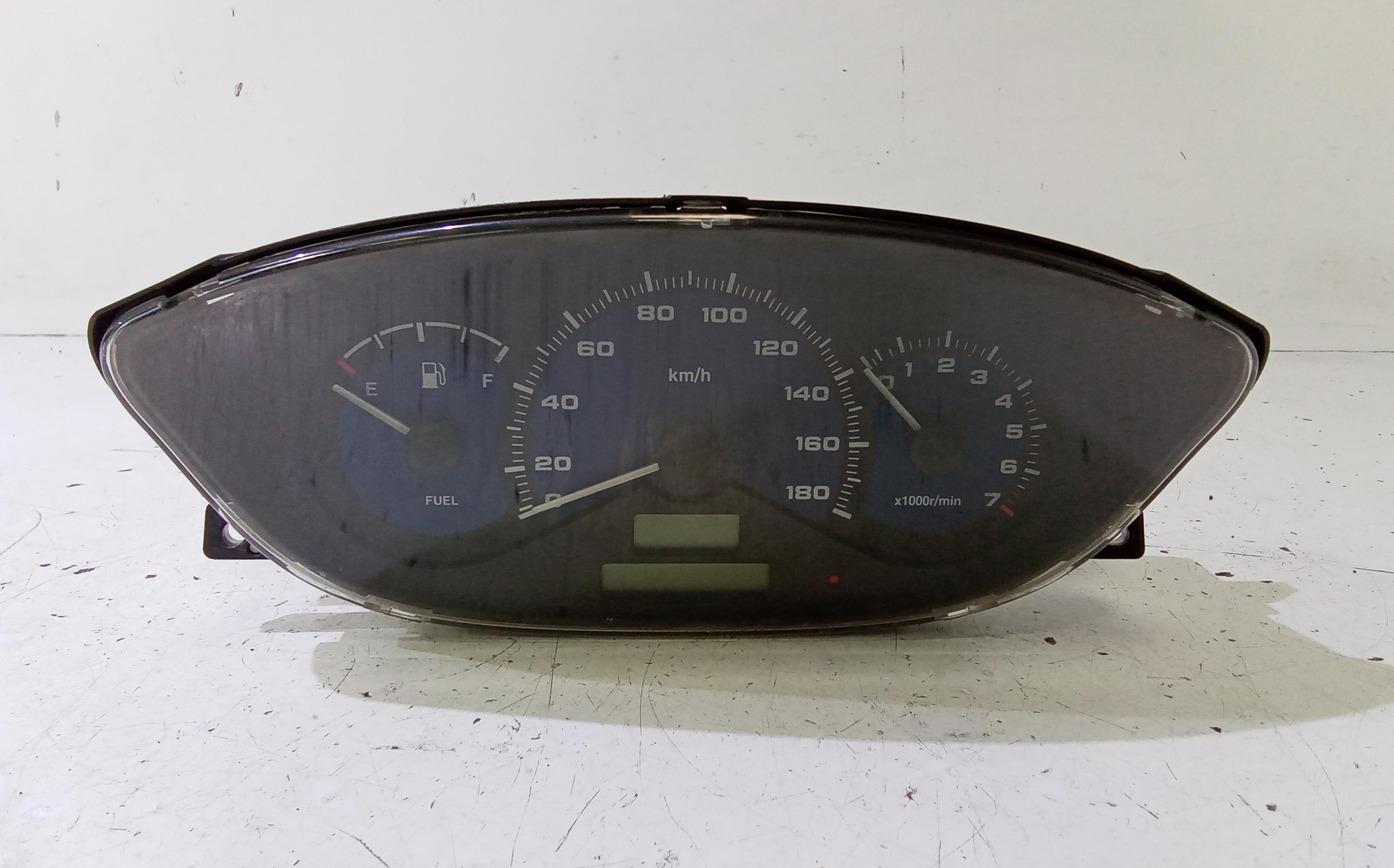 Quadro Portastrumenti Usato