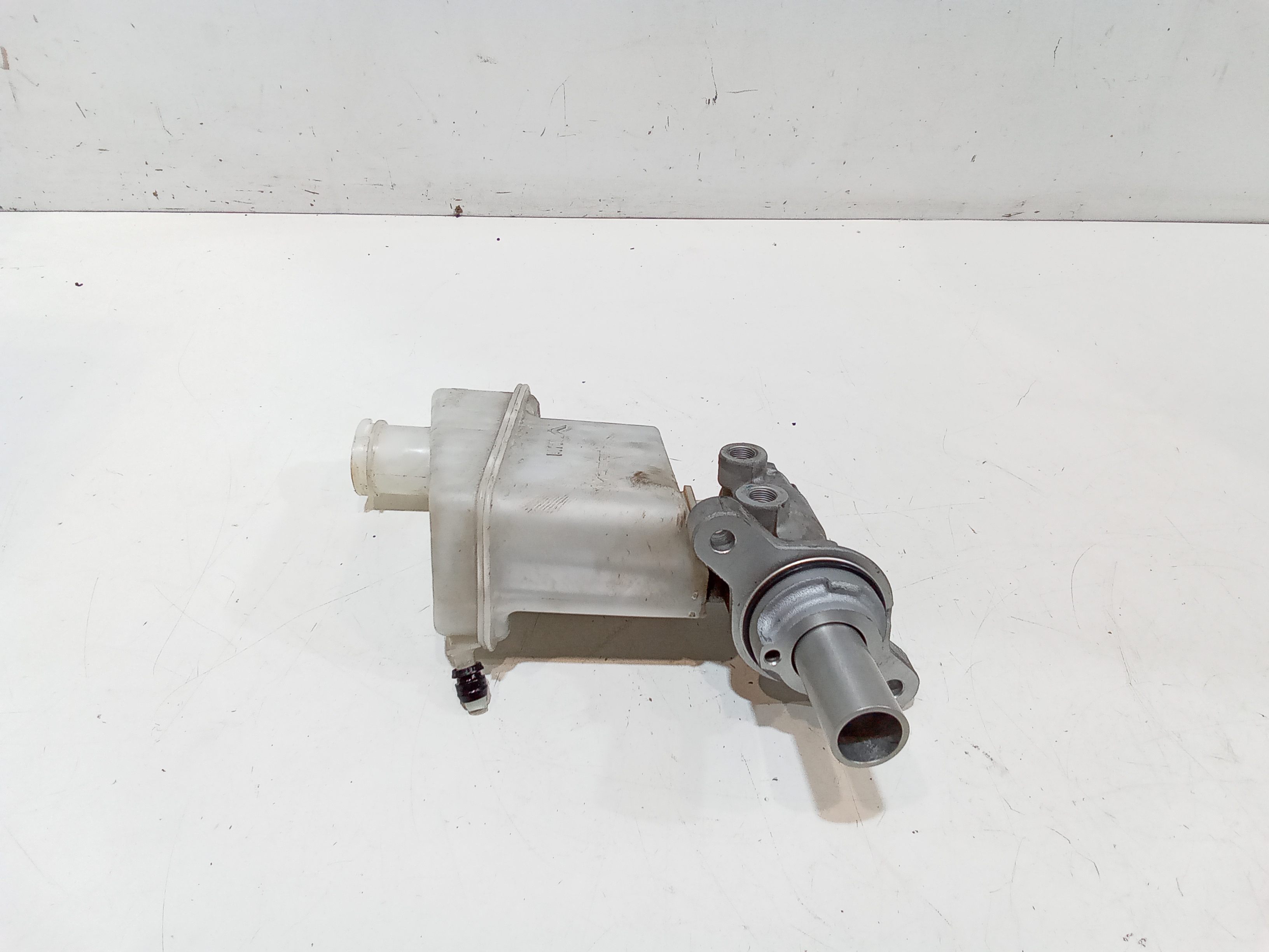 Pompa Comando Freni K68347156AD Usato