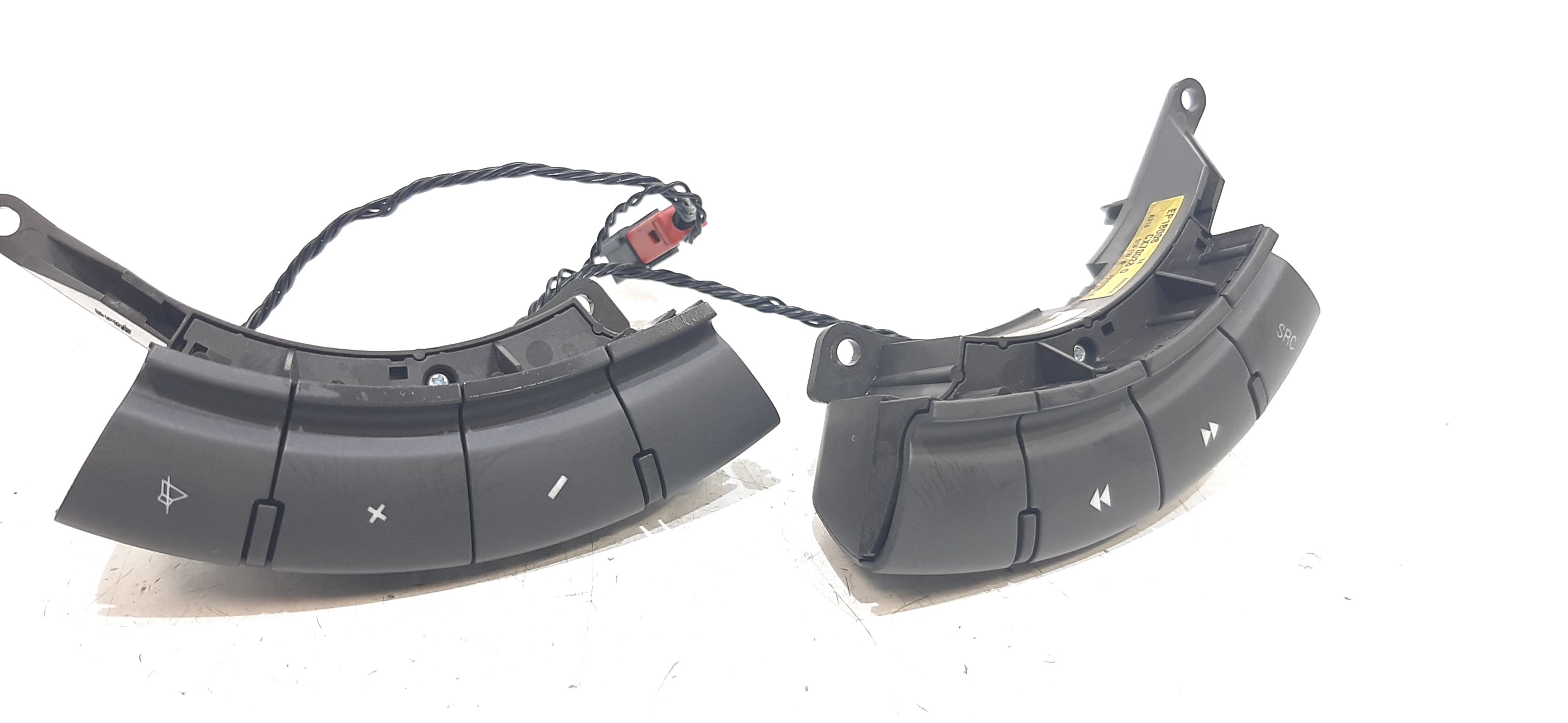 Blocco Volante Multifunzione Usato