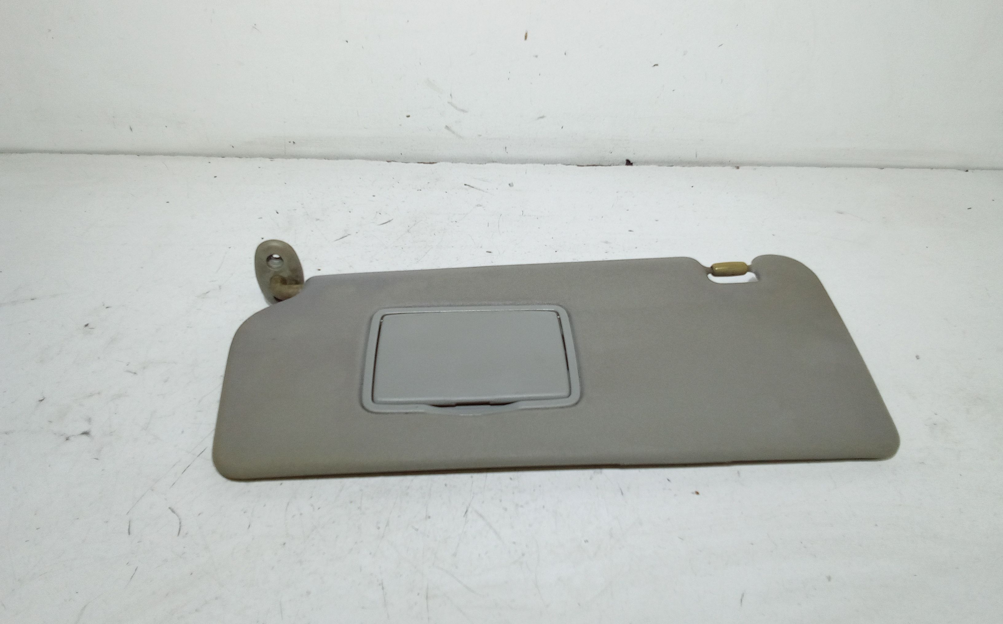 Aletta Parasole Parabrezza Sinistro Usato