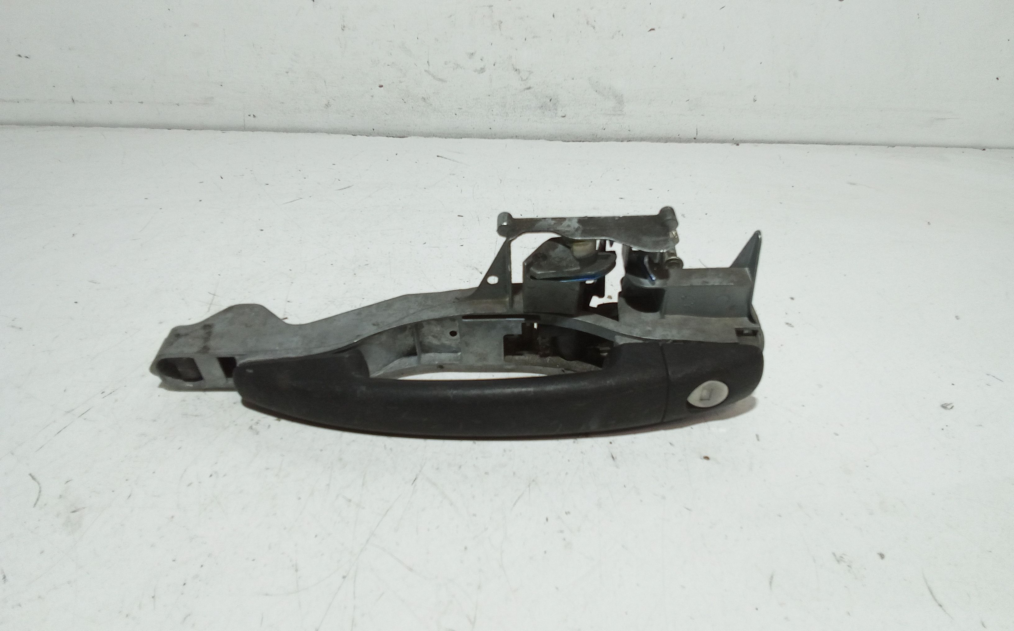 Maniglia Porta Ant. Sinistro 9101GE Usato