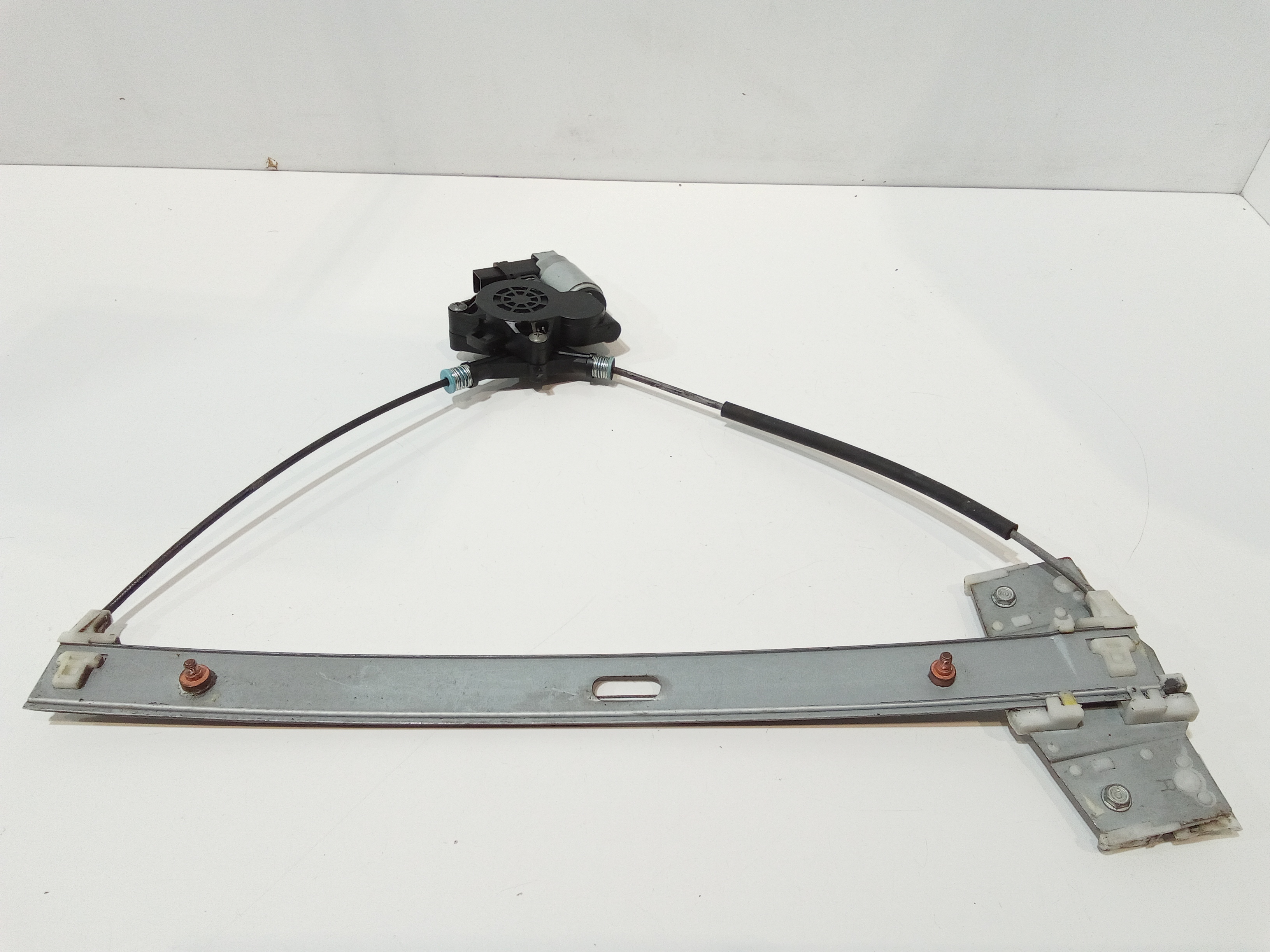 Alzacristallo Porta Ant. Destro DD1058560B Usato