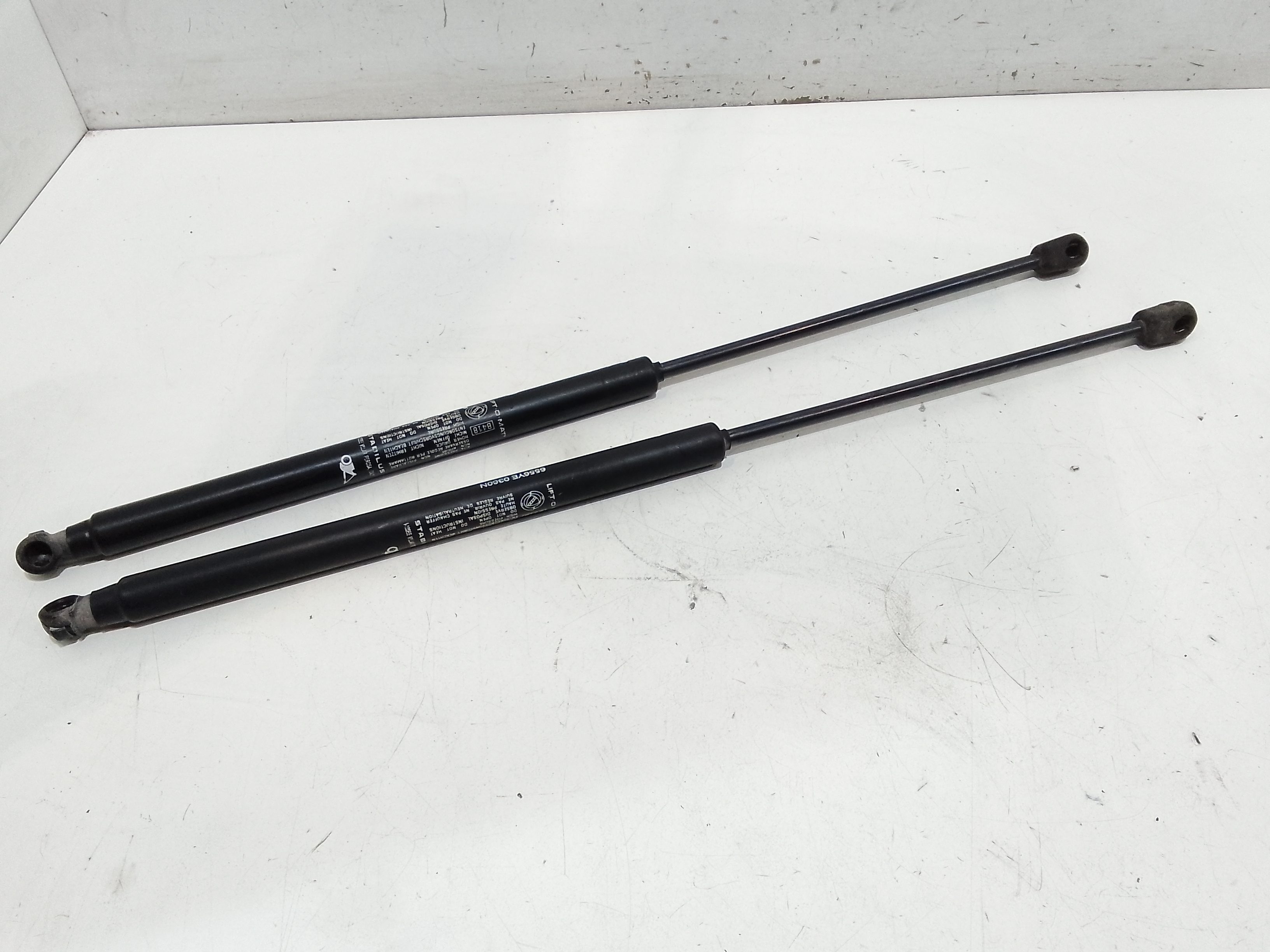 Cerniera Cofano Post. Destro Usato