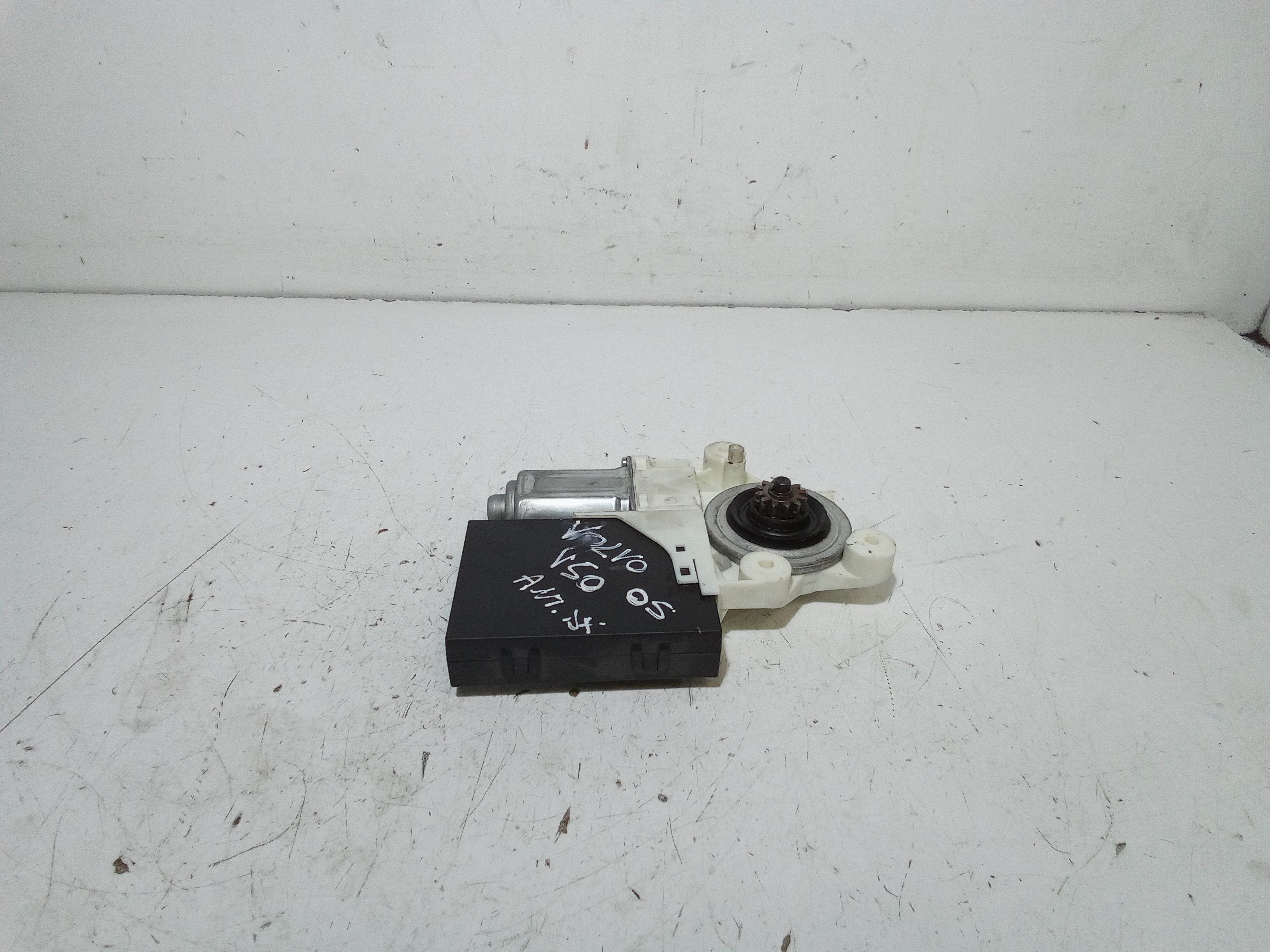 Motorino Alzacristallo Porta Ant. Destro 31275942 Usato