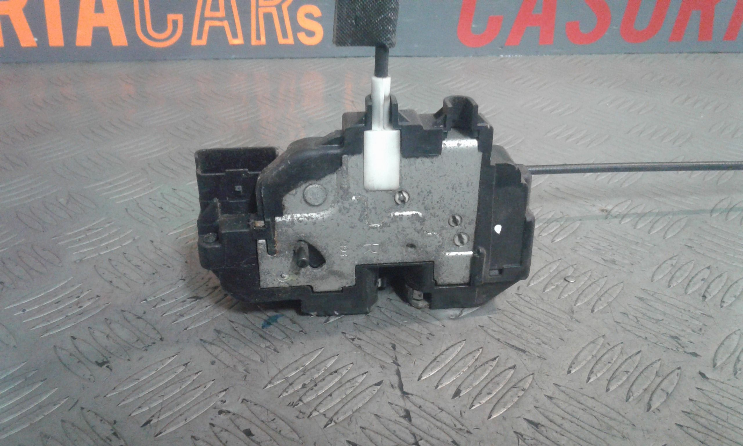 Serratura Porta Post. Destro Usato