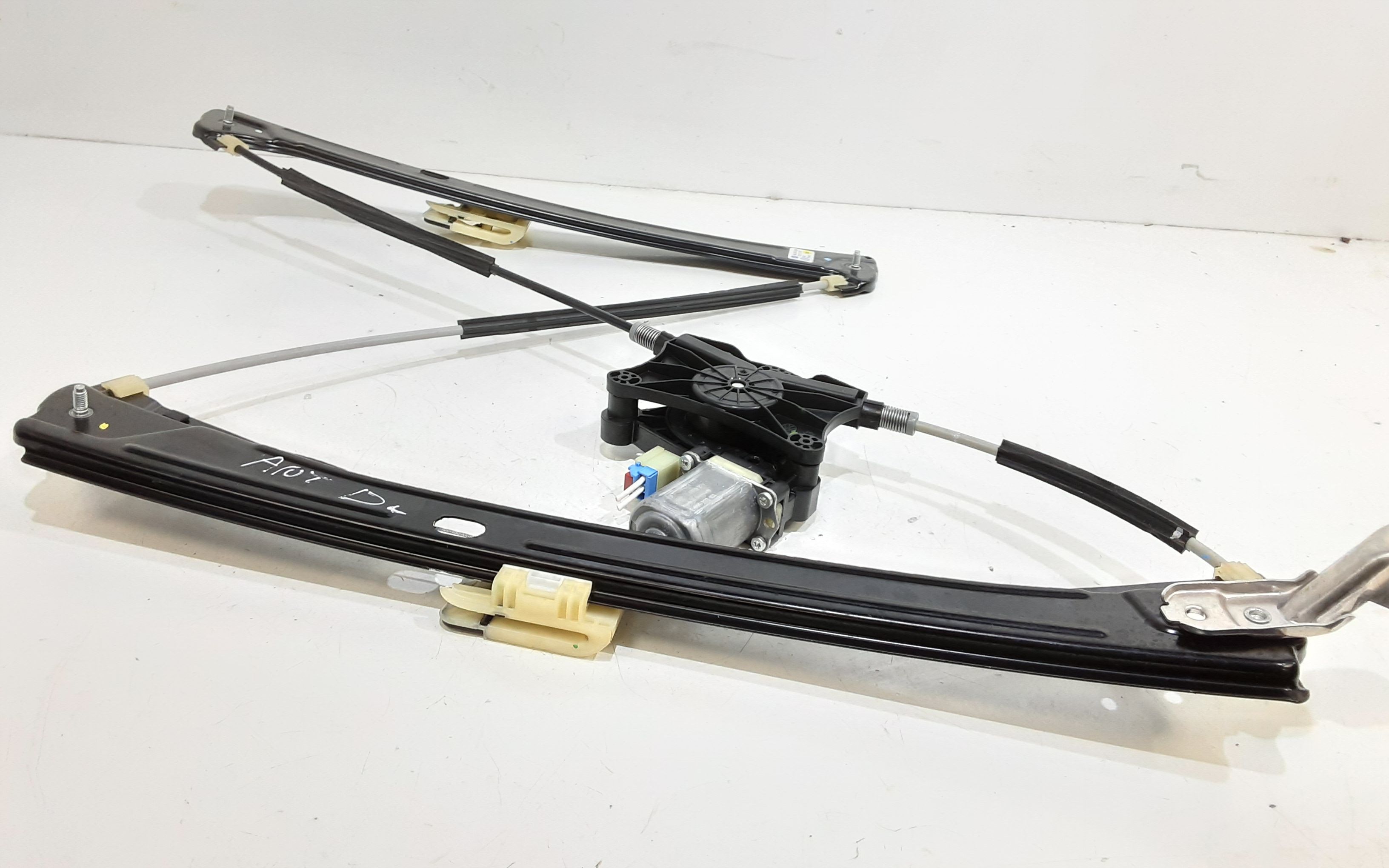 Alzacristallo Porta Ant. Destro Usato