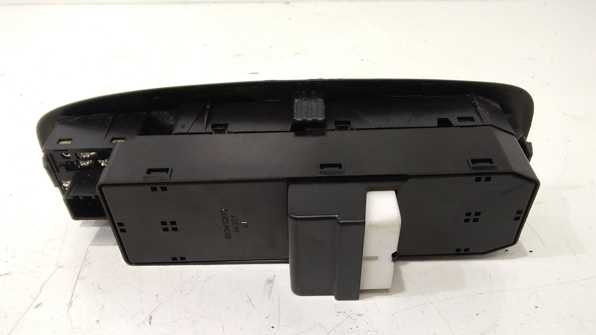 Interruttore Alzacristalli Porta Ant. Sinistro Usato