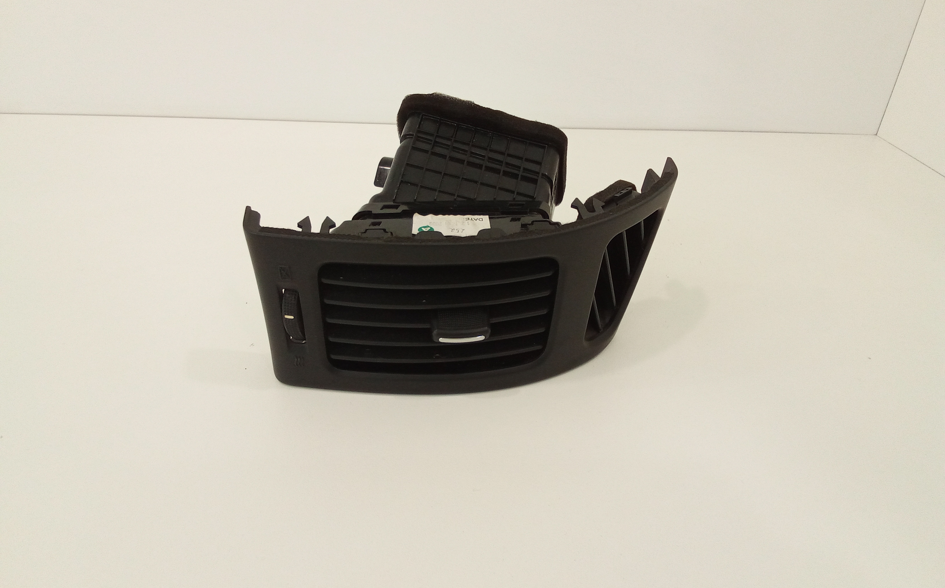 Condotto Aria Bocchette Lat. Cruscotto Destro 973902H000 Usato