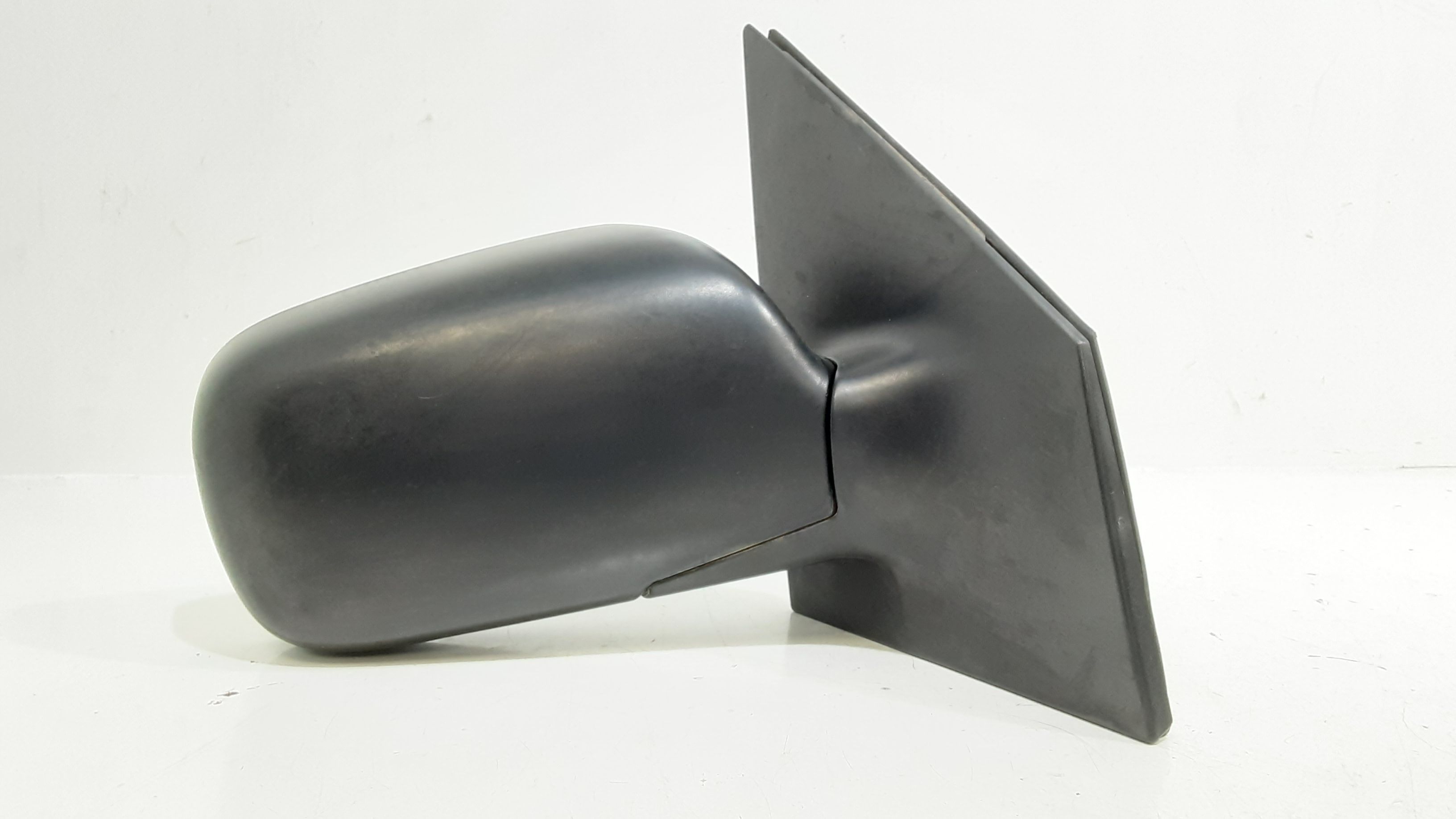 Retrovisore Est. Destro 8791052121 Usato