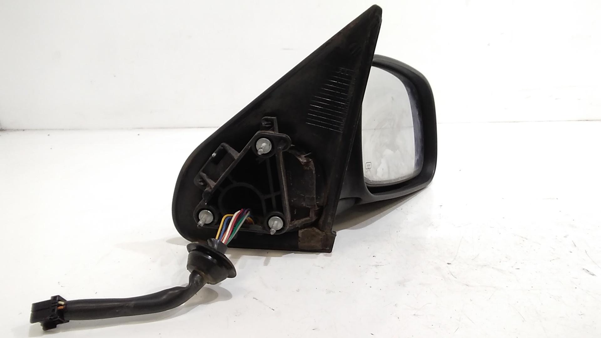 Retrovisore Est. Destro Usato