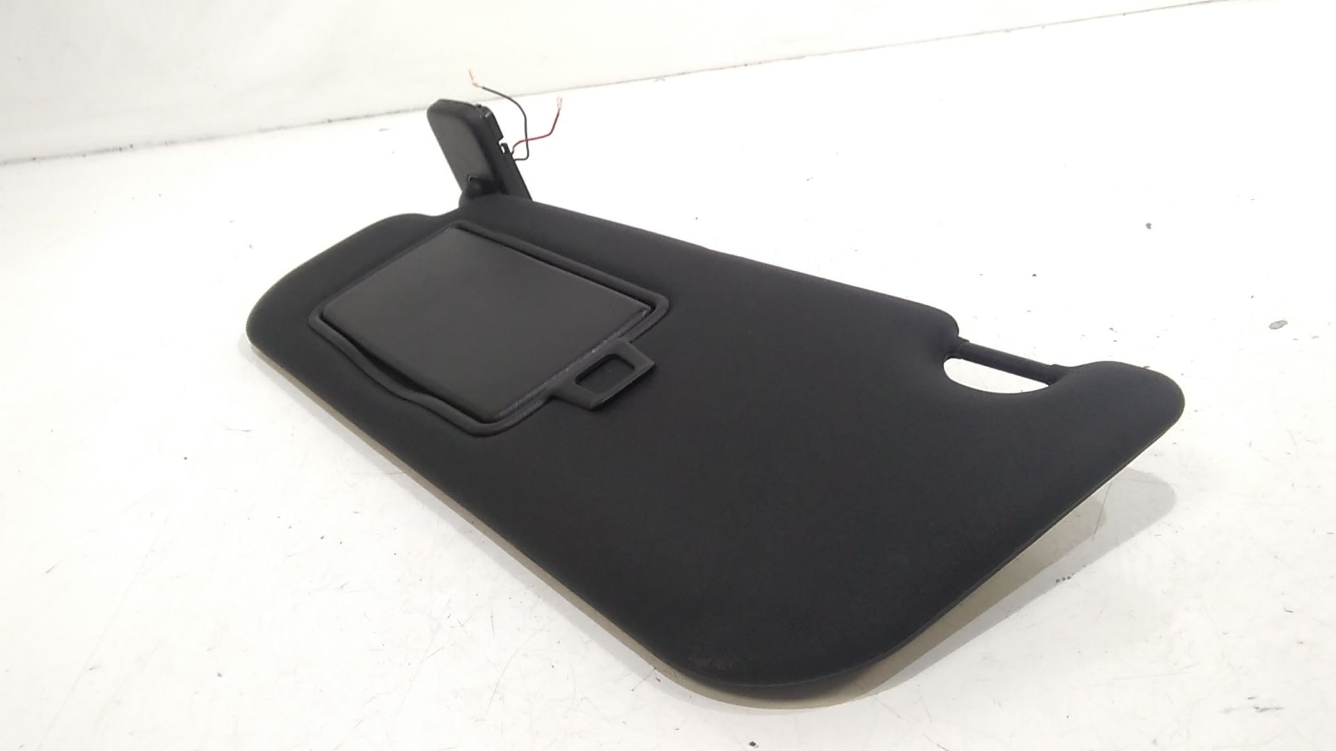 Aletta Parasole Parabrezza Sinistro T2H4270PBS Usato