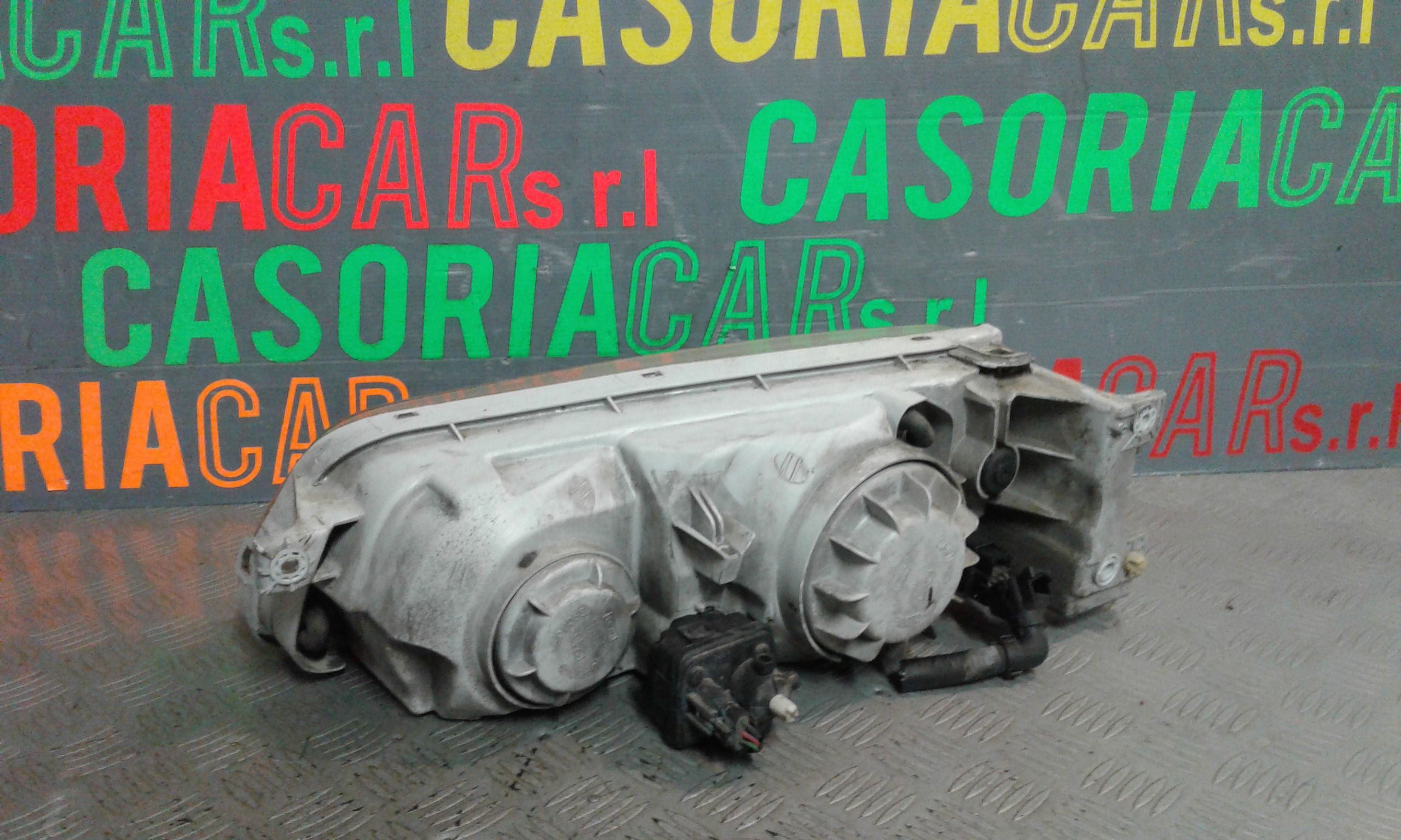 Proiettore Destro Usato