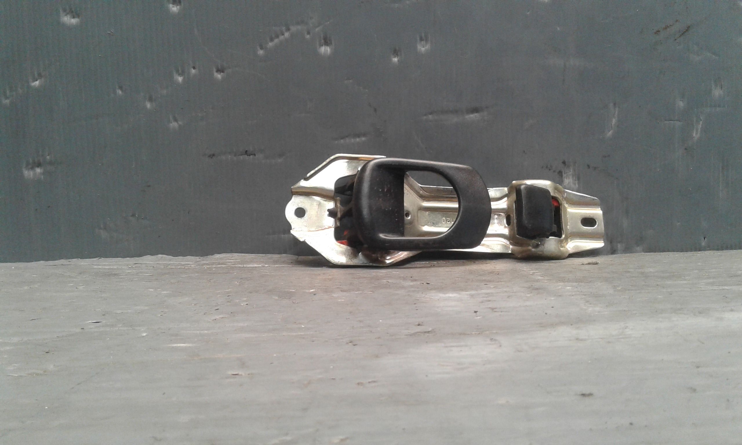 Maniglia Int. Apertura Porta Post. Destro 277973300104 Usato