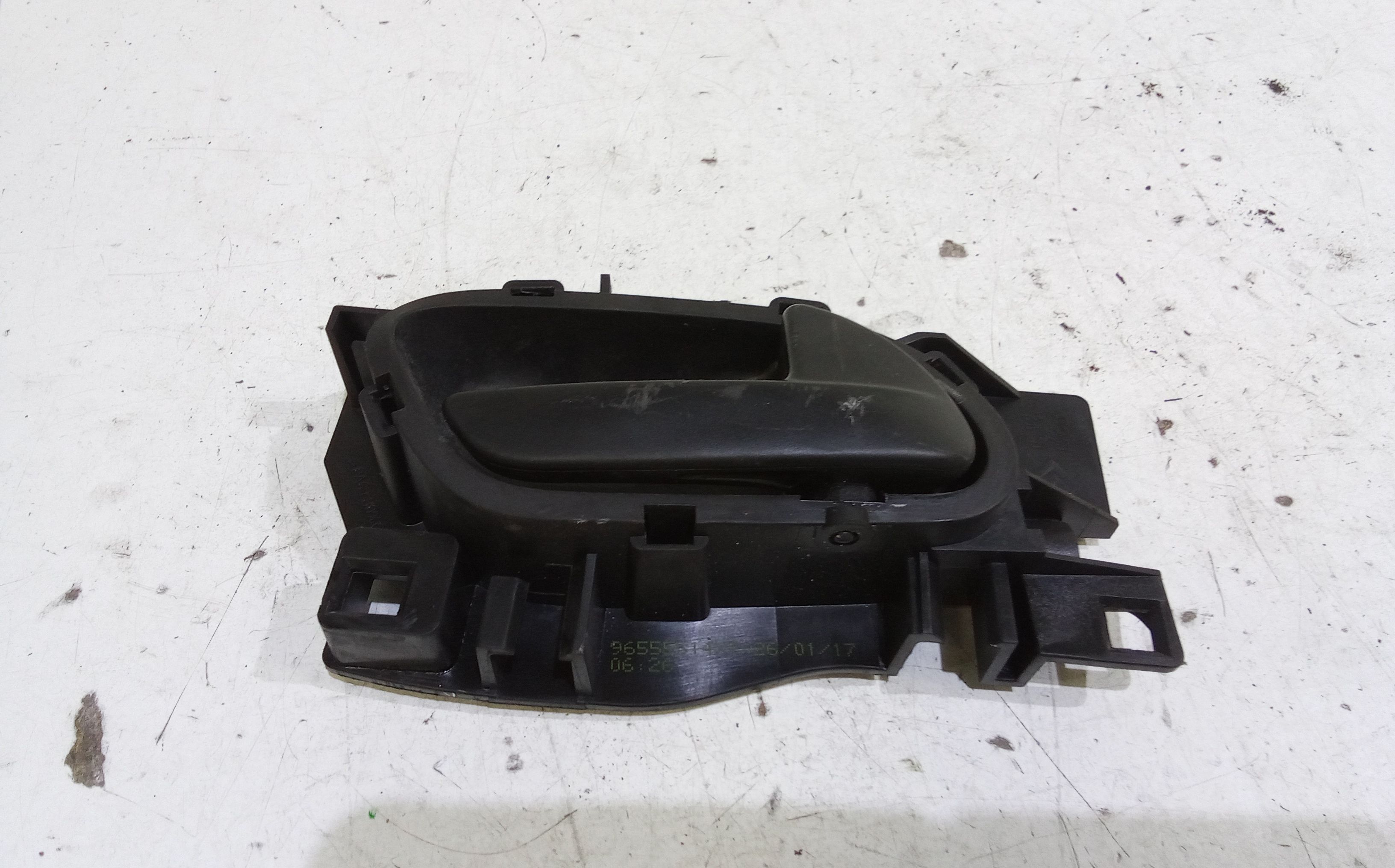 Maniglia Int. Apertura Porta Ant. Destro Usato